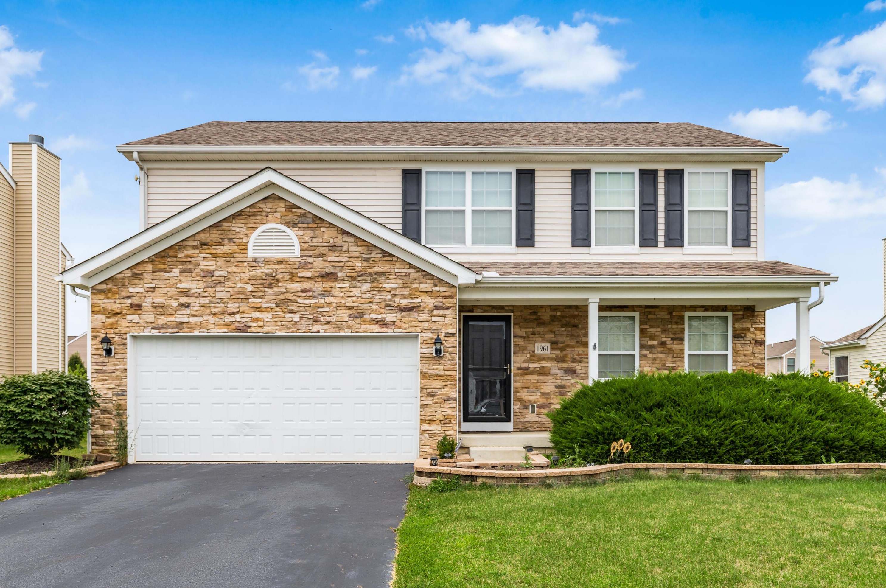1961 Bobtail Ln, Marysville, OH 43040