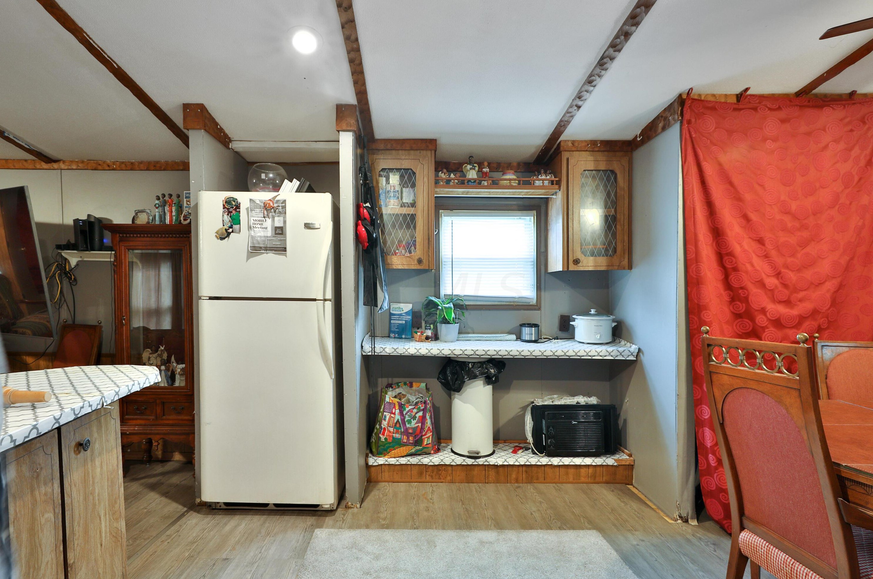 1598 Anchor Dr, Columbus OH 43207-1501 exterior