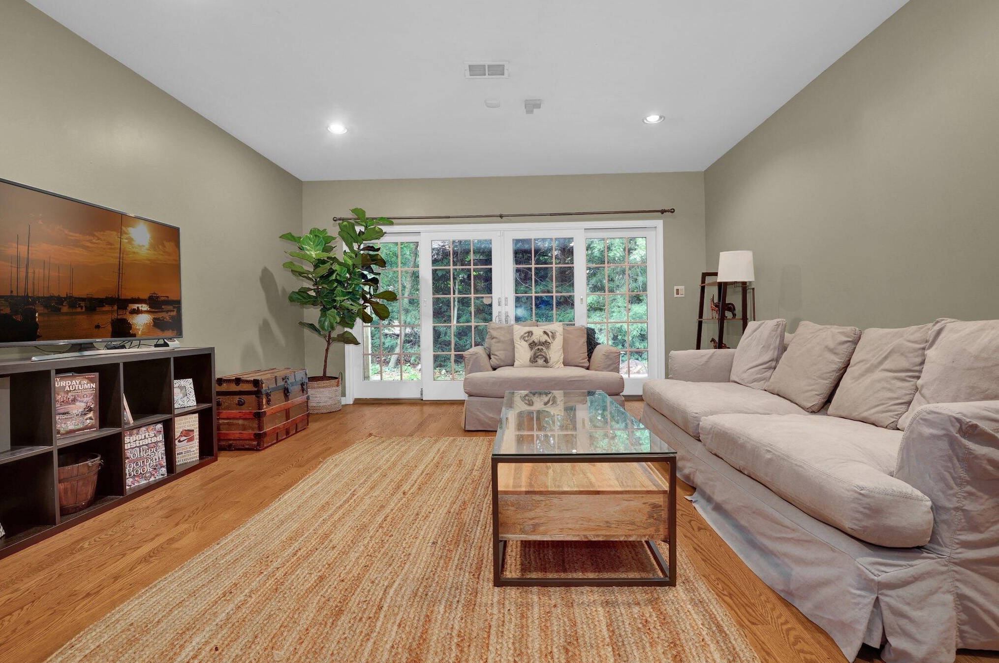 5920 Olentangy Blvd, Columbus OH  43085-3866 exterior