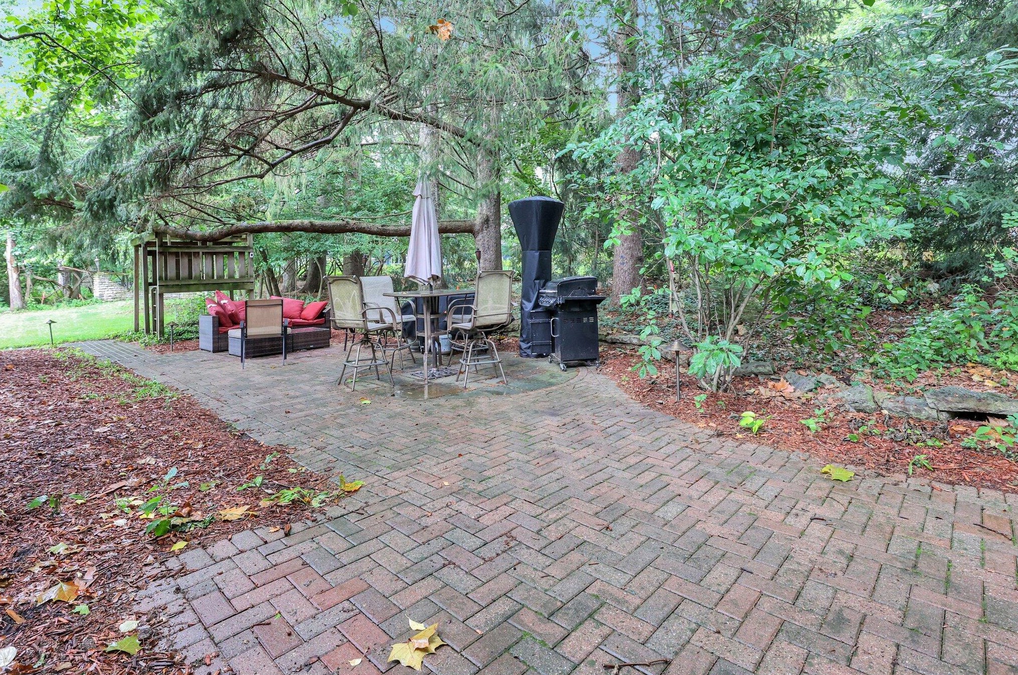 5920 Olentangy Blvd, Columbus OH  43085-3866 exterior