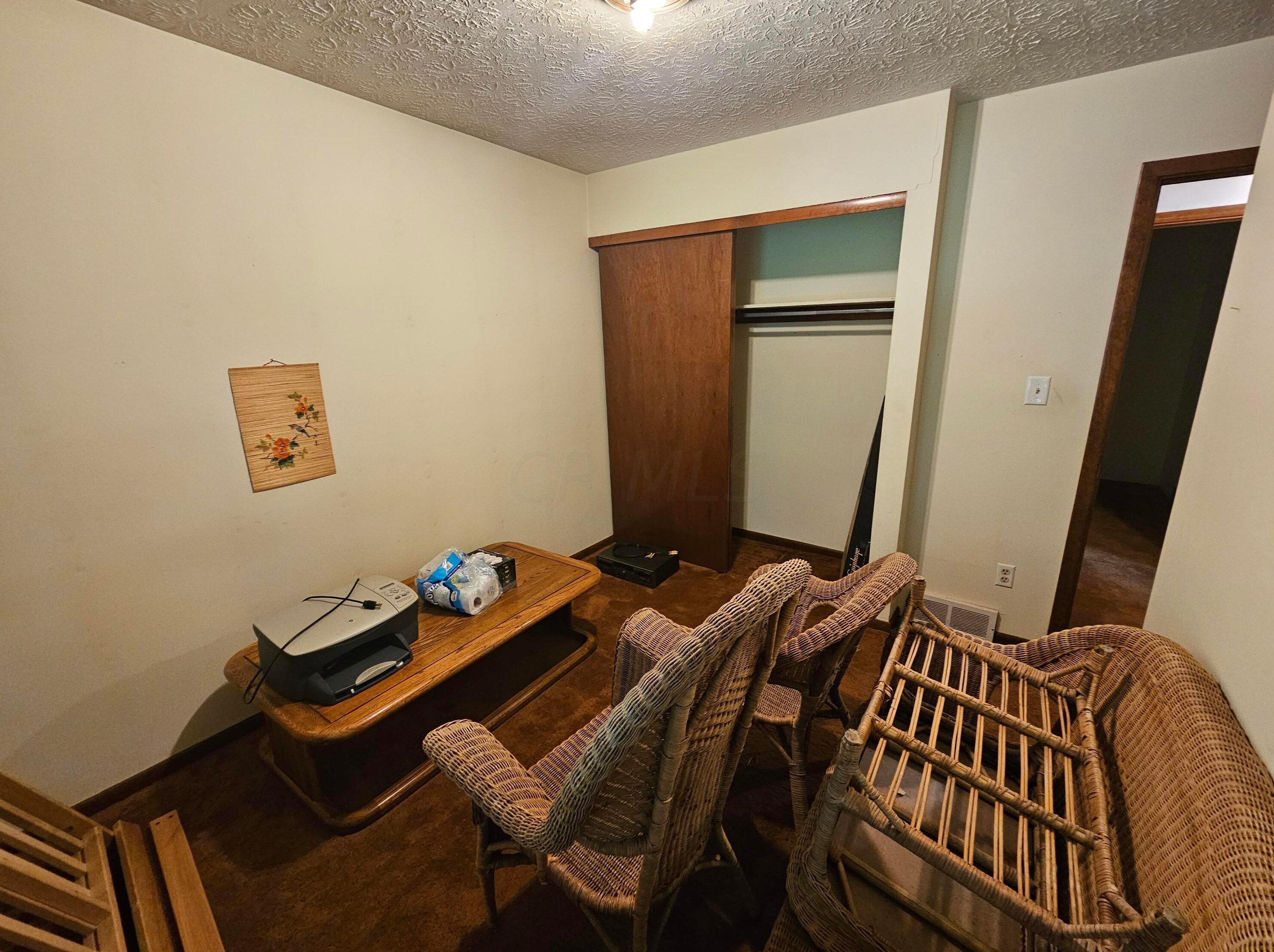 3548 Hamilton Rd, Columbus OH 43213-1307 exterior