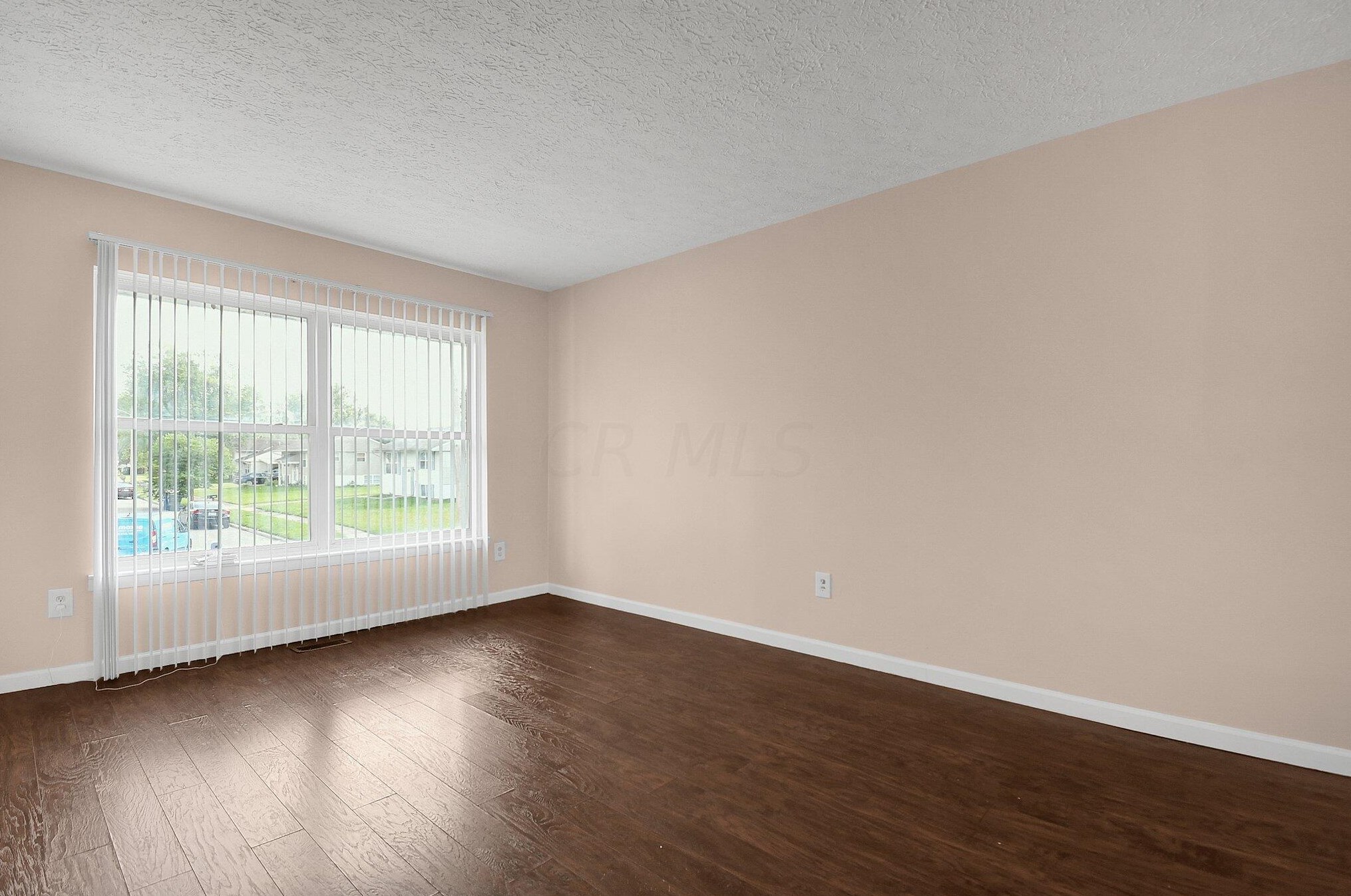 3616 Glenbar Dr, Columbus, OH 43219-3309