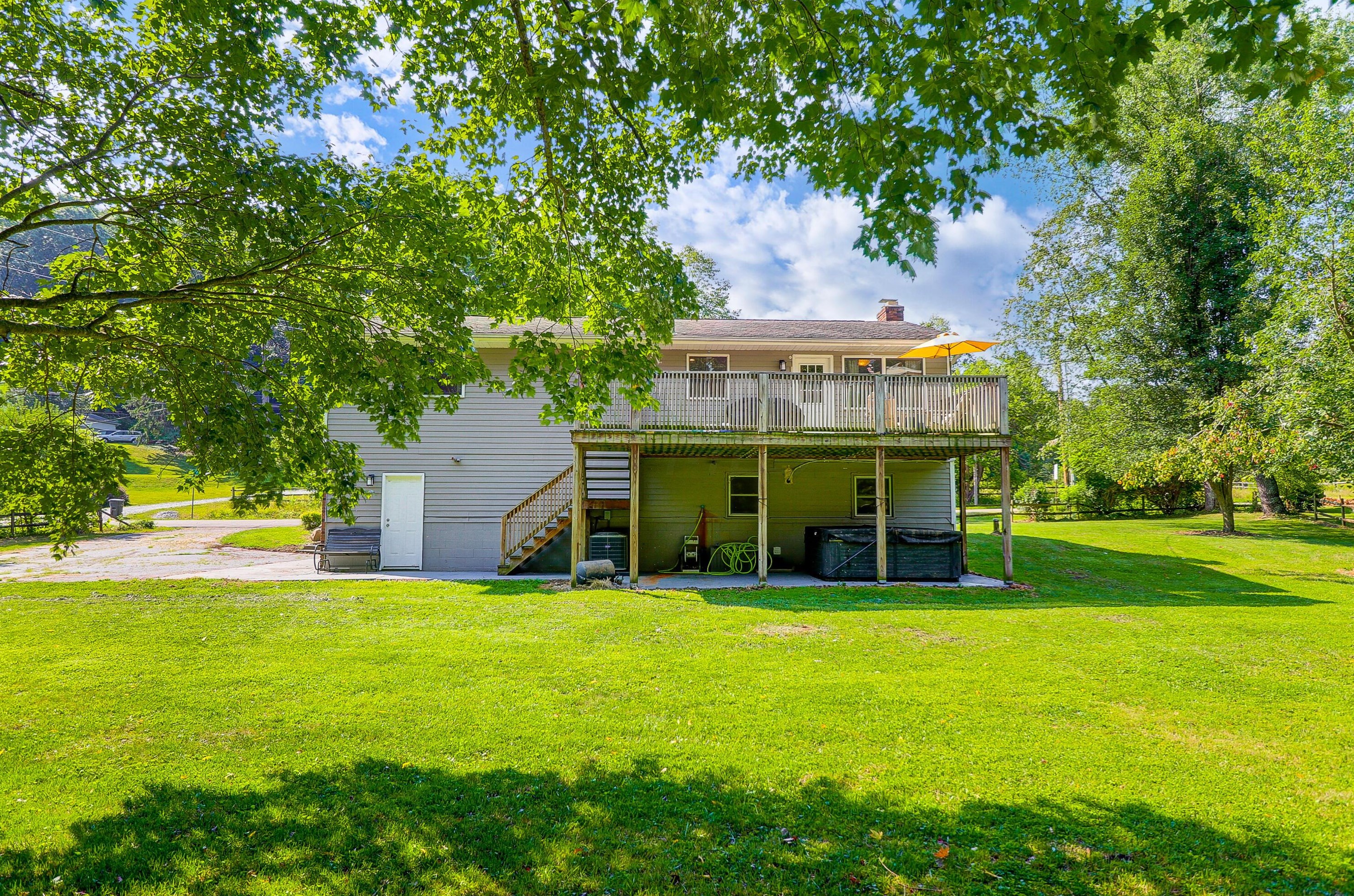 3001 Welsh Hills Rd, Granville, OH 43023-9713