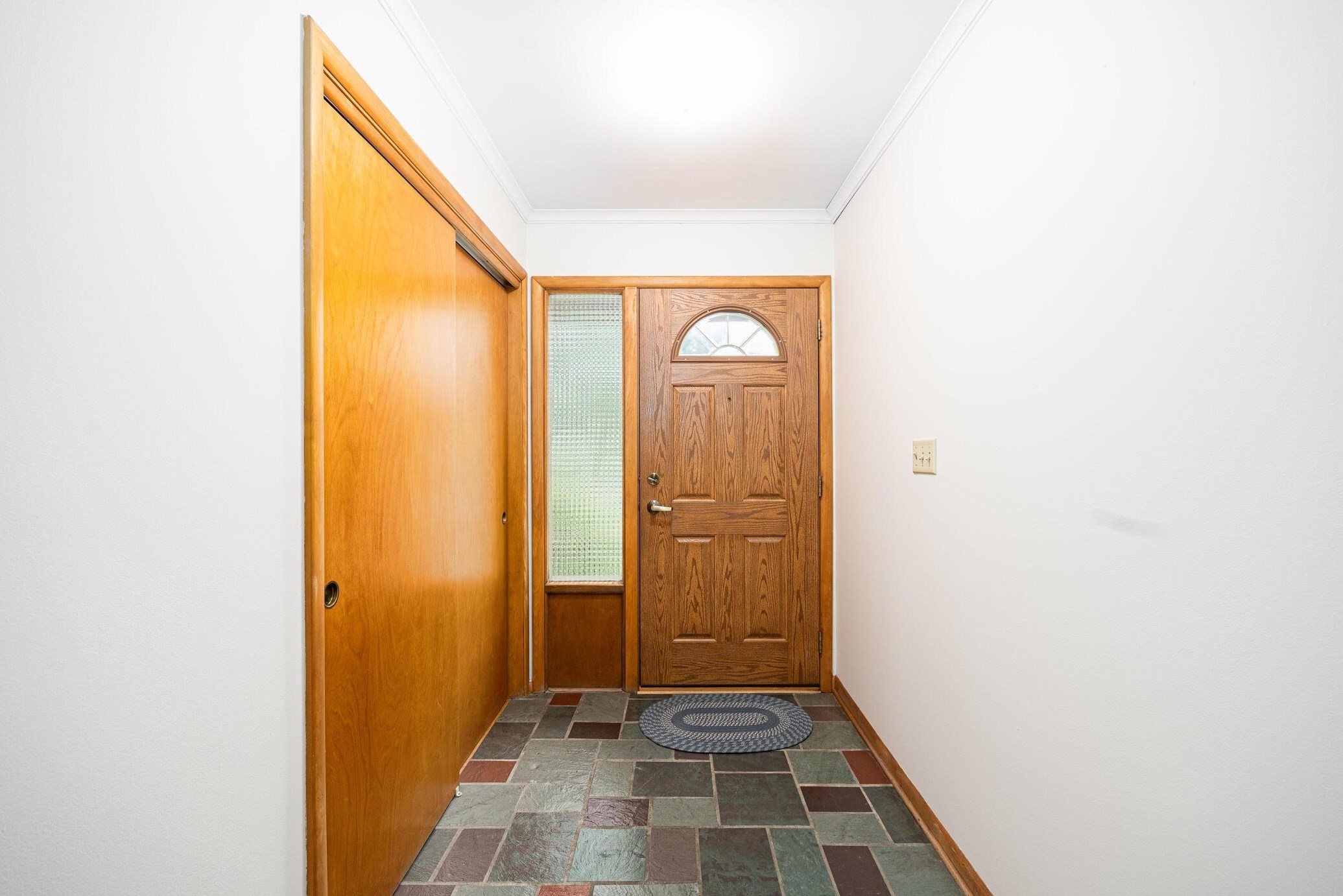 400 Schreyer Pl, Columbus OH 43214-2213 exterior