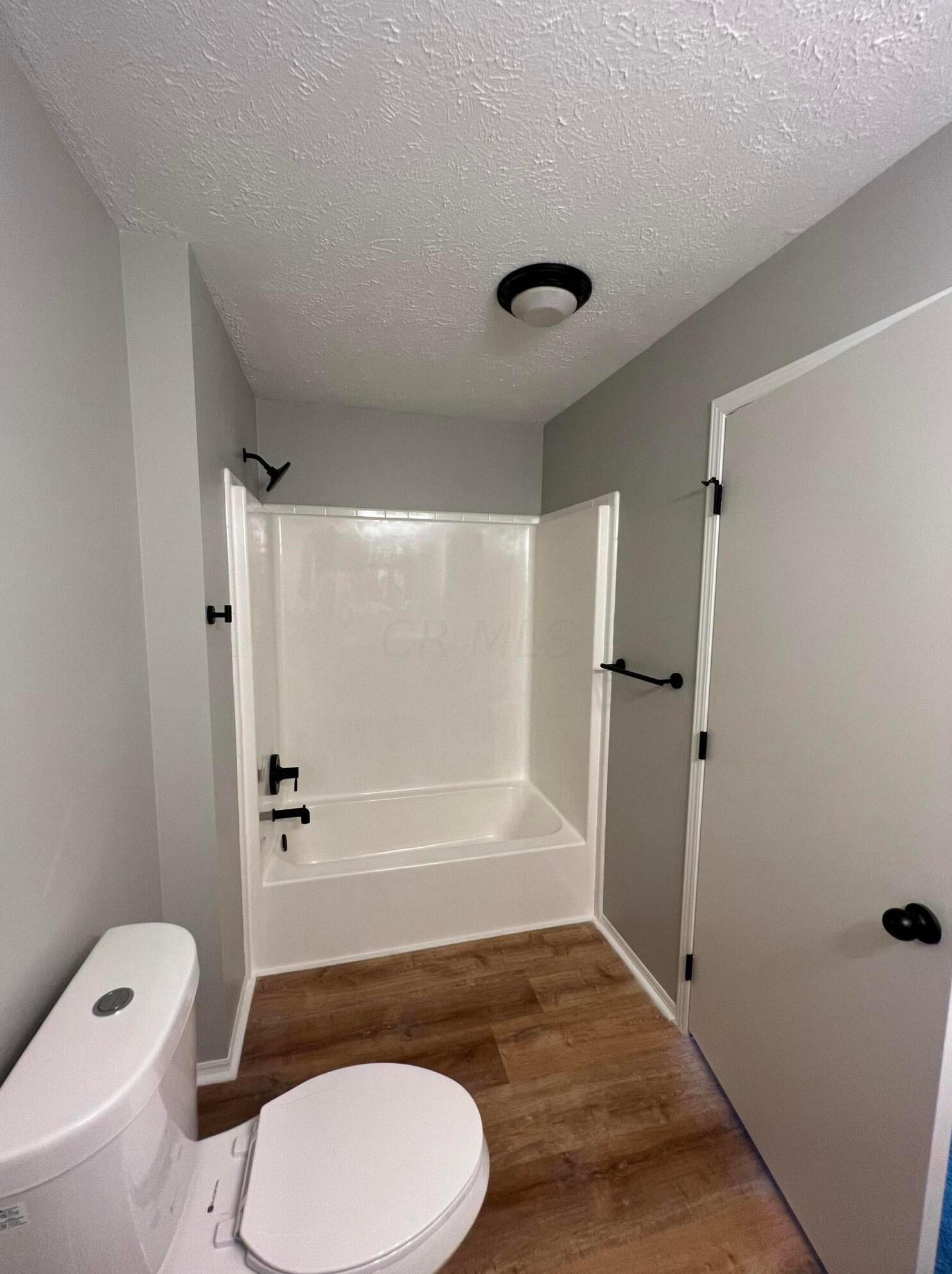 828 Hilock Rd, Columbus OH 43207-3173 exterior