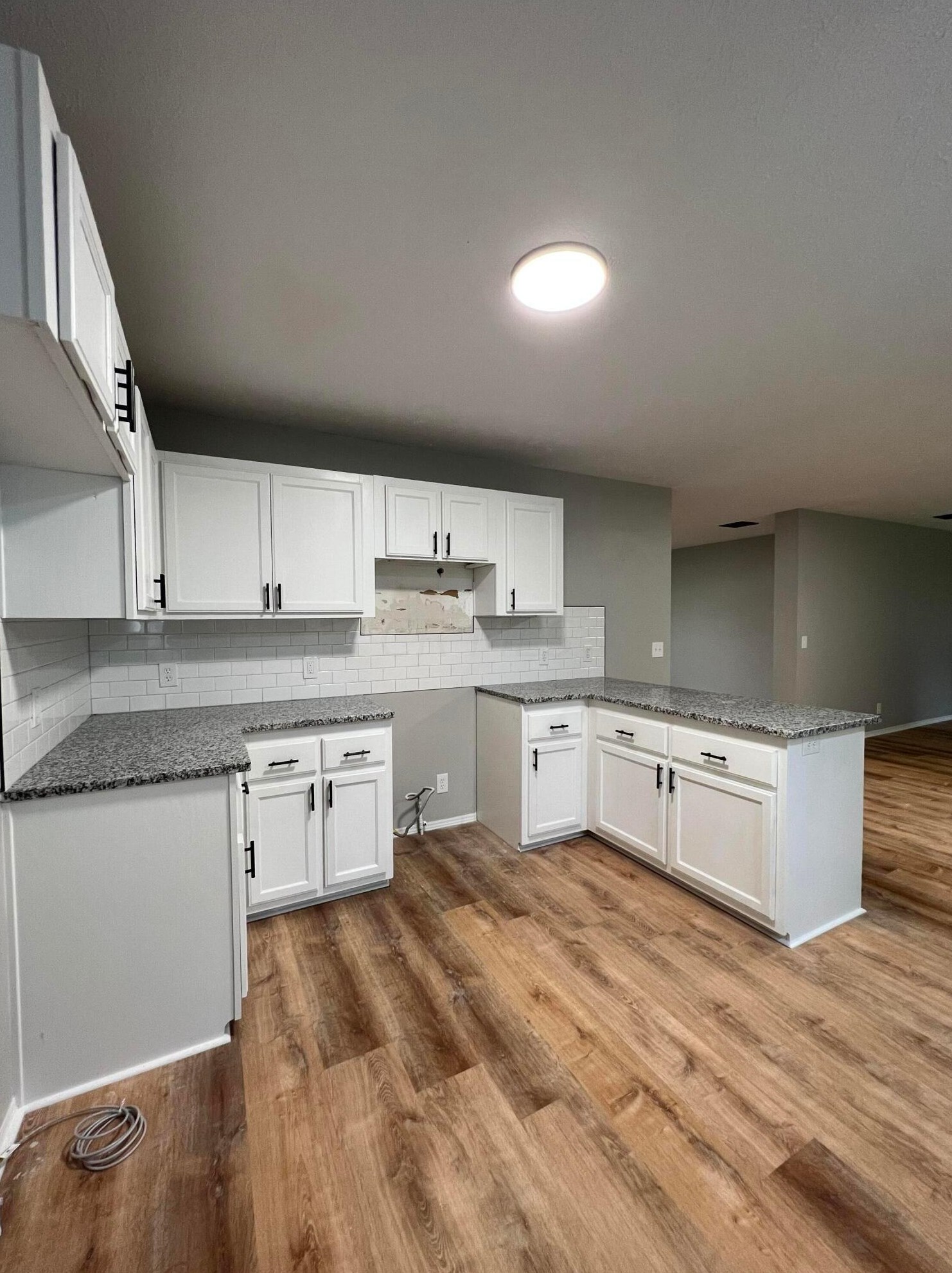 828 Hilock Rd, Columbus OH 43207-3173 exterior