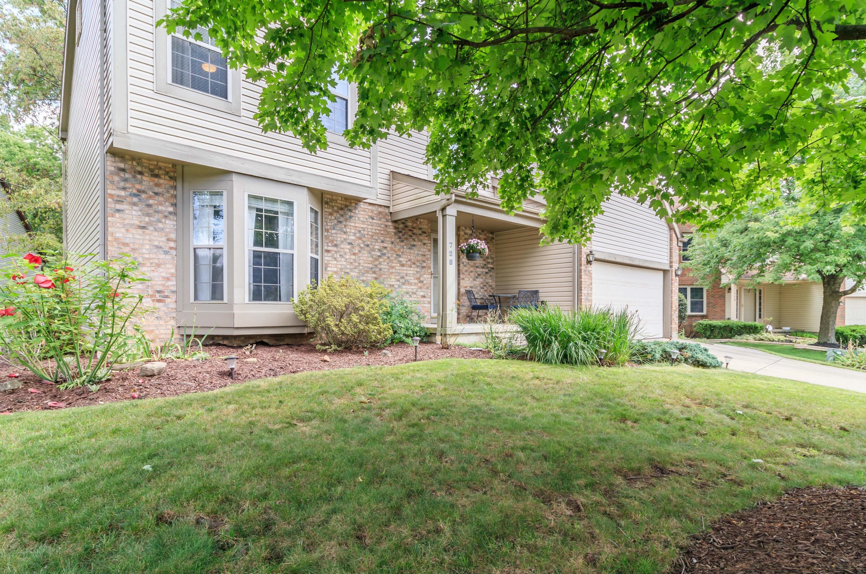 728 Schyler Ct, Columbus, OH 43230-4303