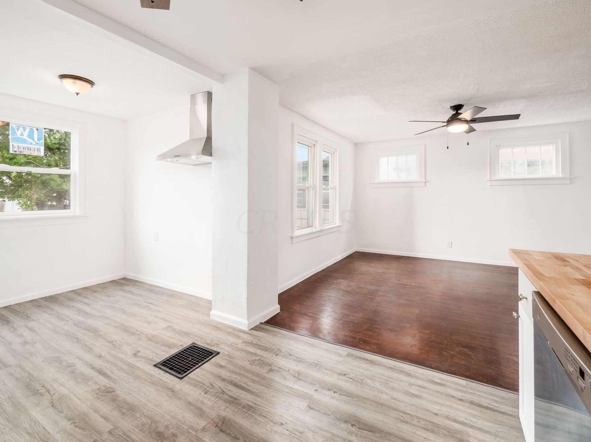 446 Larcomb Ave, Columbus OH 43223-1836 exterior