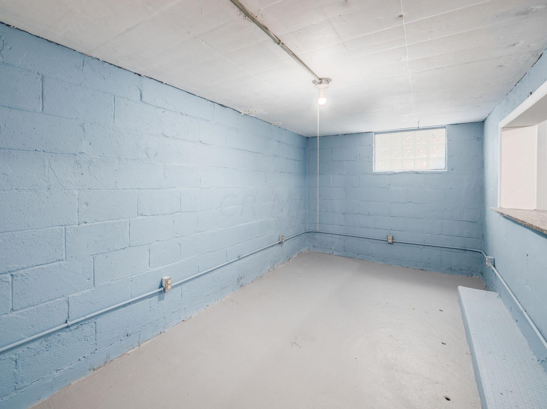 446 Larcomb Ave, Columbus OH 43223-1836 exterior