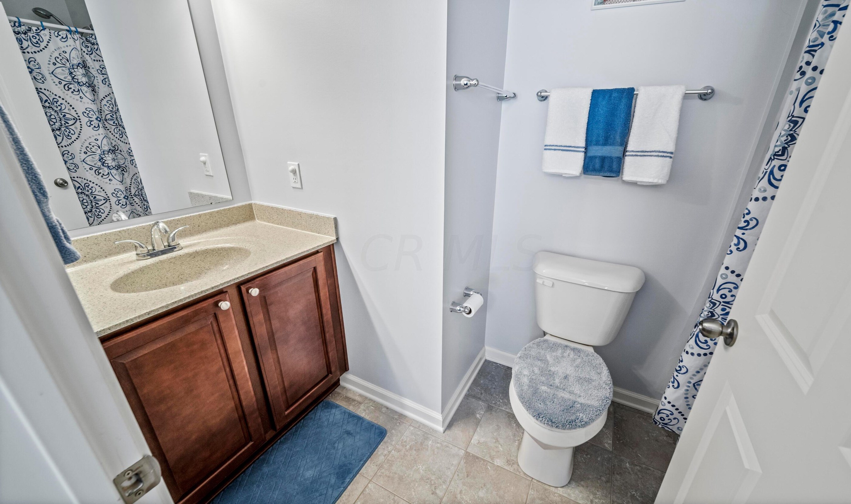 373 Cover Pl, Columbus OH 43235-6452 exterior