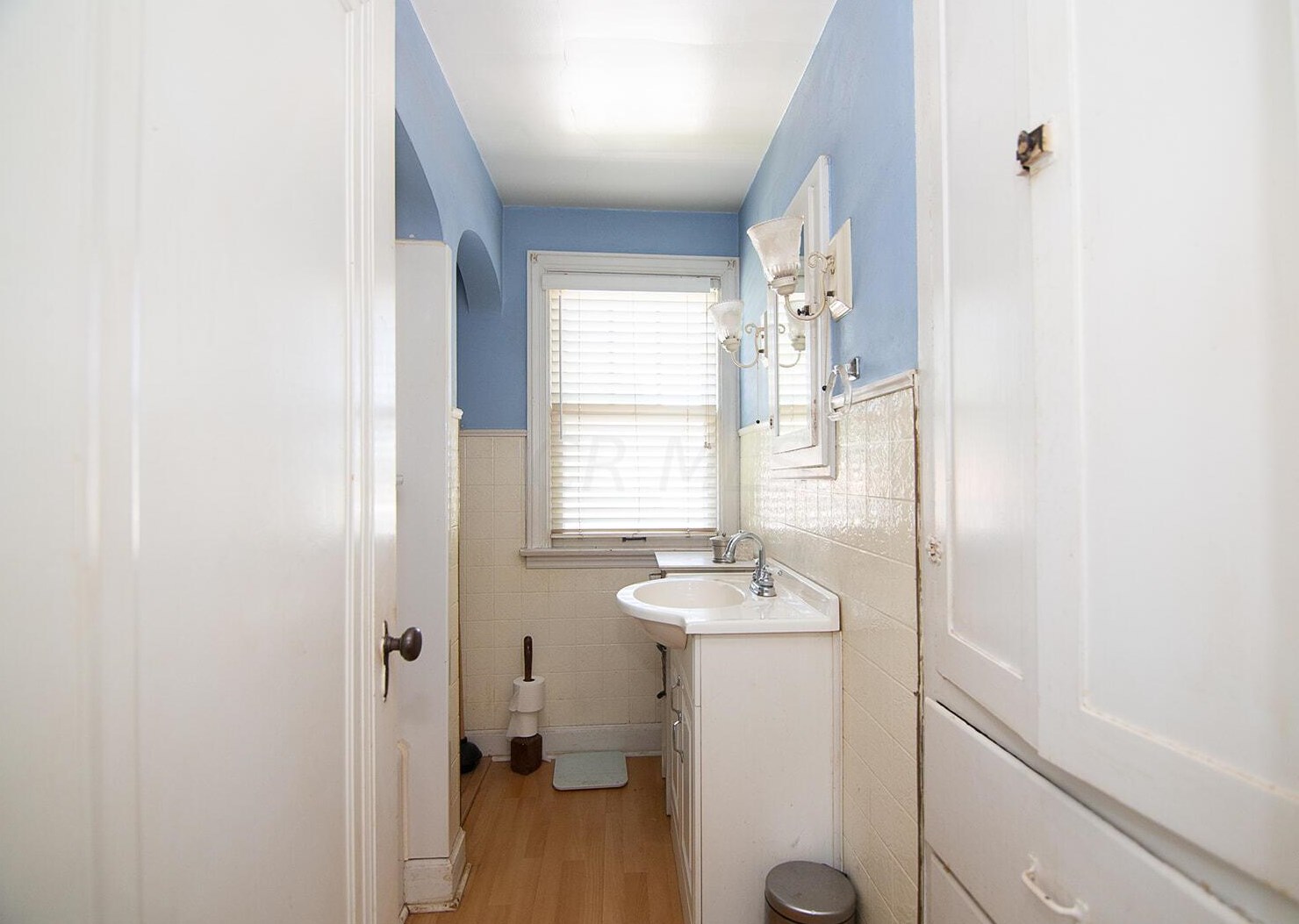 941 Westphal Ave, Columbus OH 43213-2844 exterior