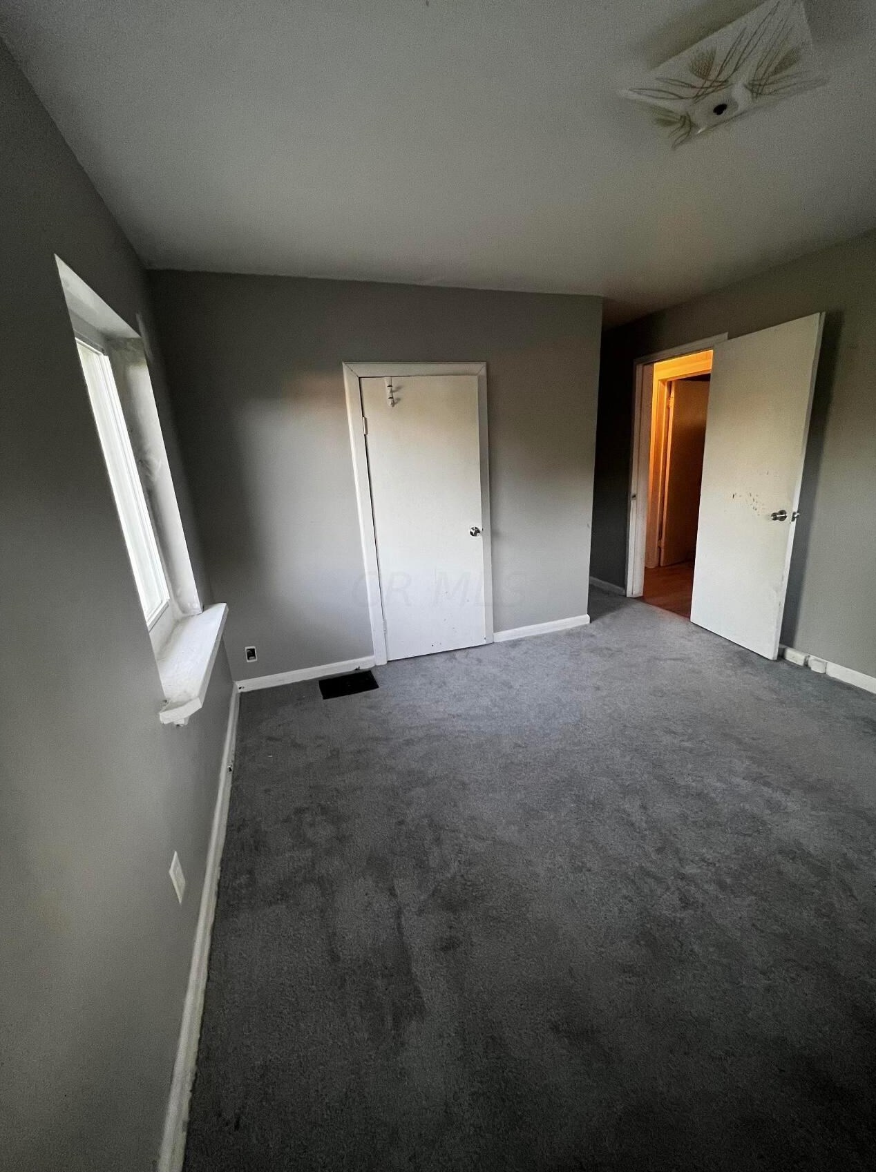 2499 Howey Rd, Columbus, OH 43211-1218