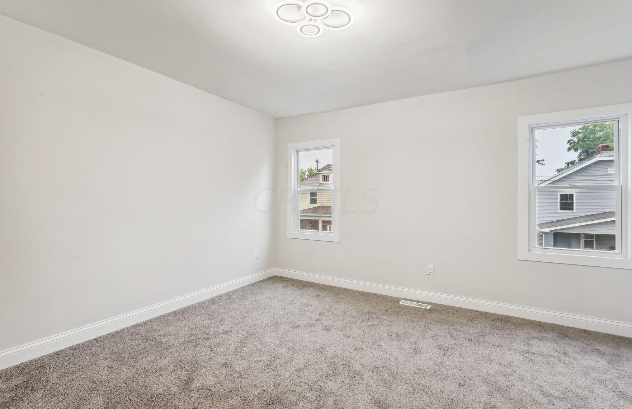 974 Heyl Ave, Columbus OH  43206-2490 exterior