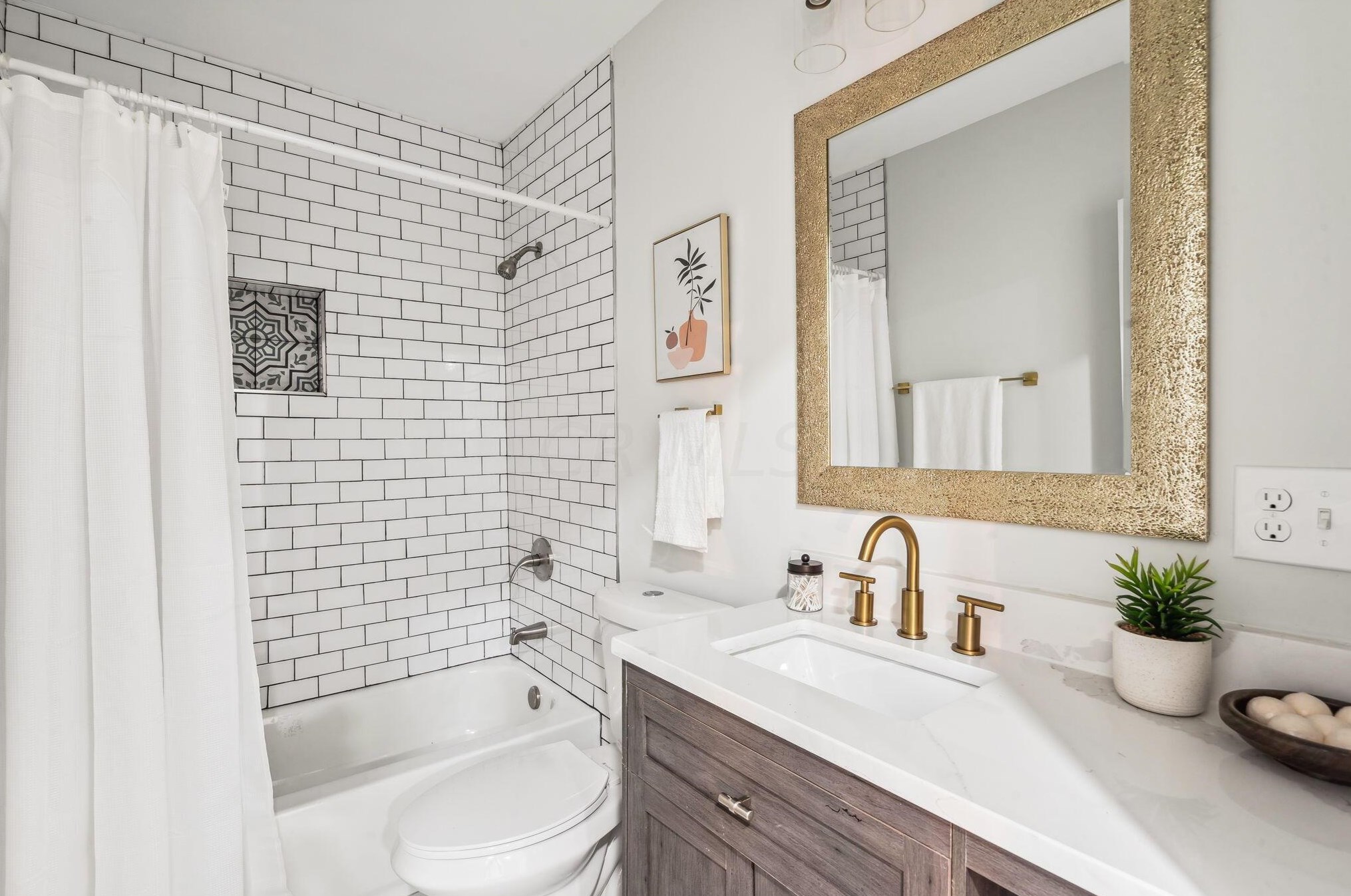 974 Heyl Ave, Columbus OH  43206-2490 exterior