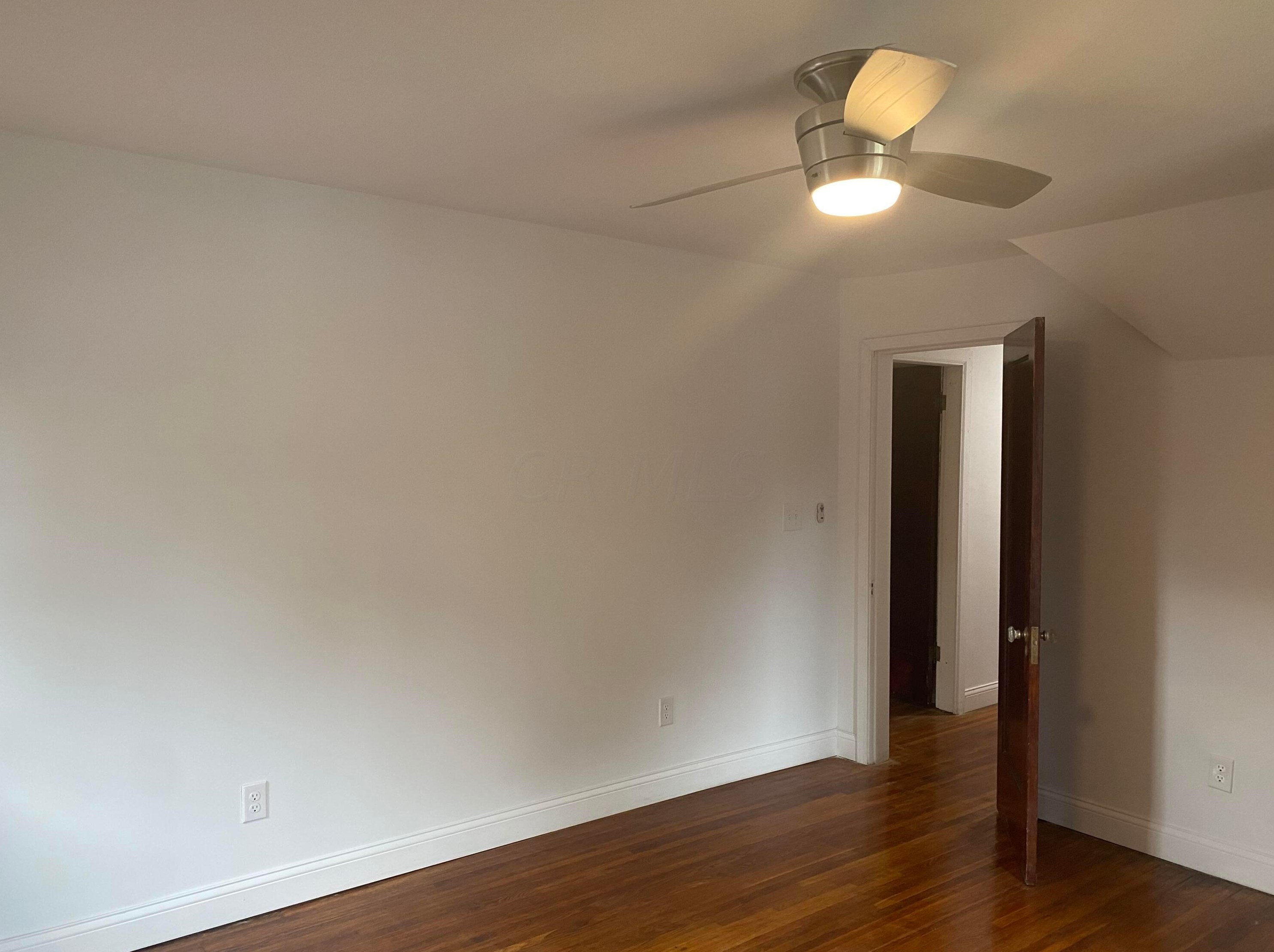 1696 Melrose Ave, Columbus OH  43224-4339 exterior