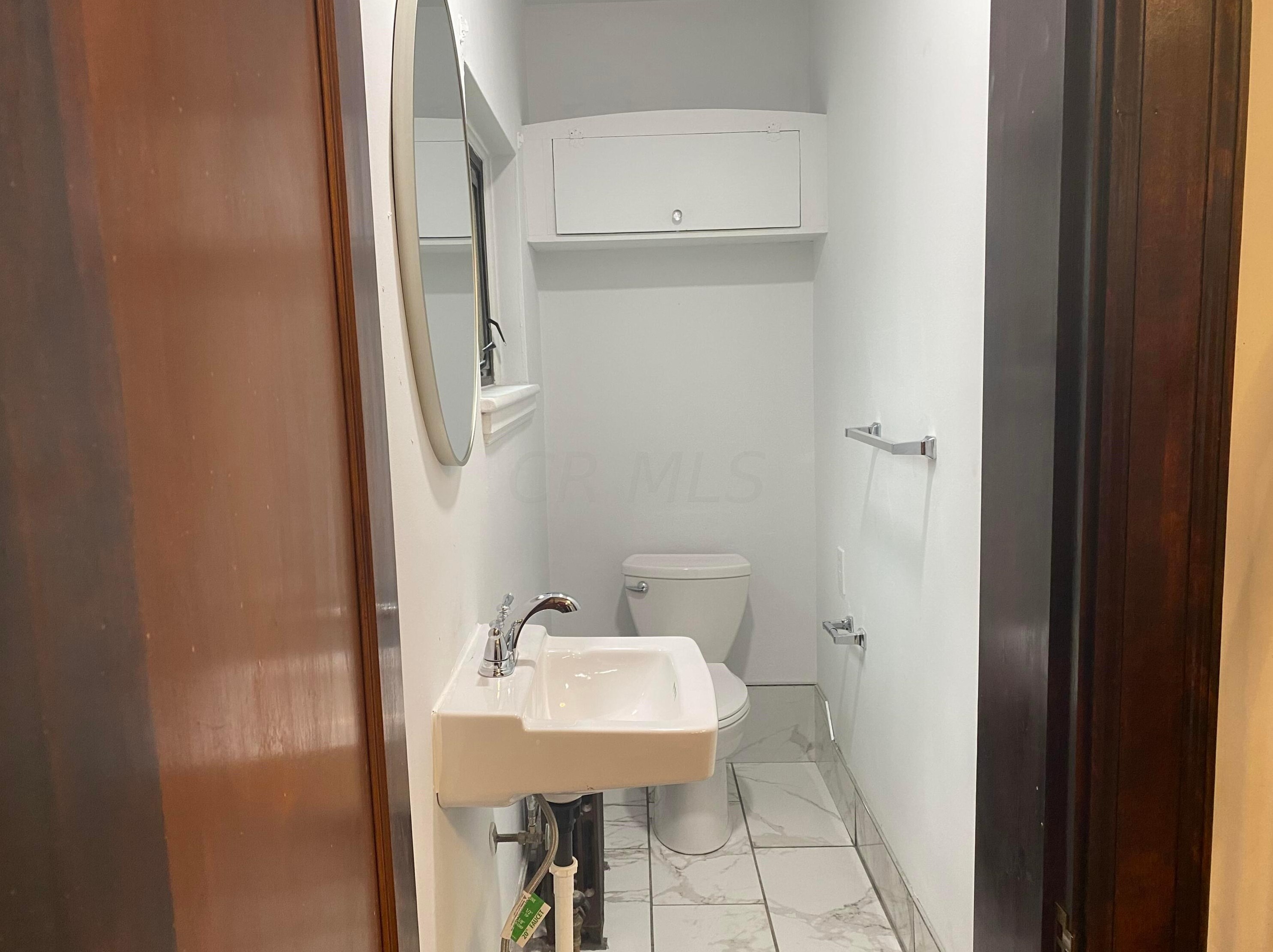 1696 Melrose Ave, Columbus OH  43224-4339 exterior