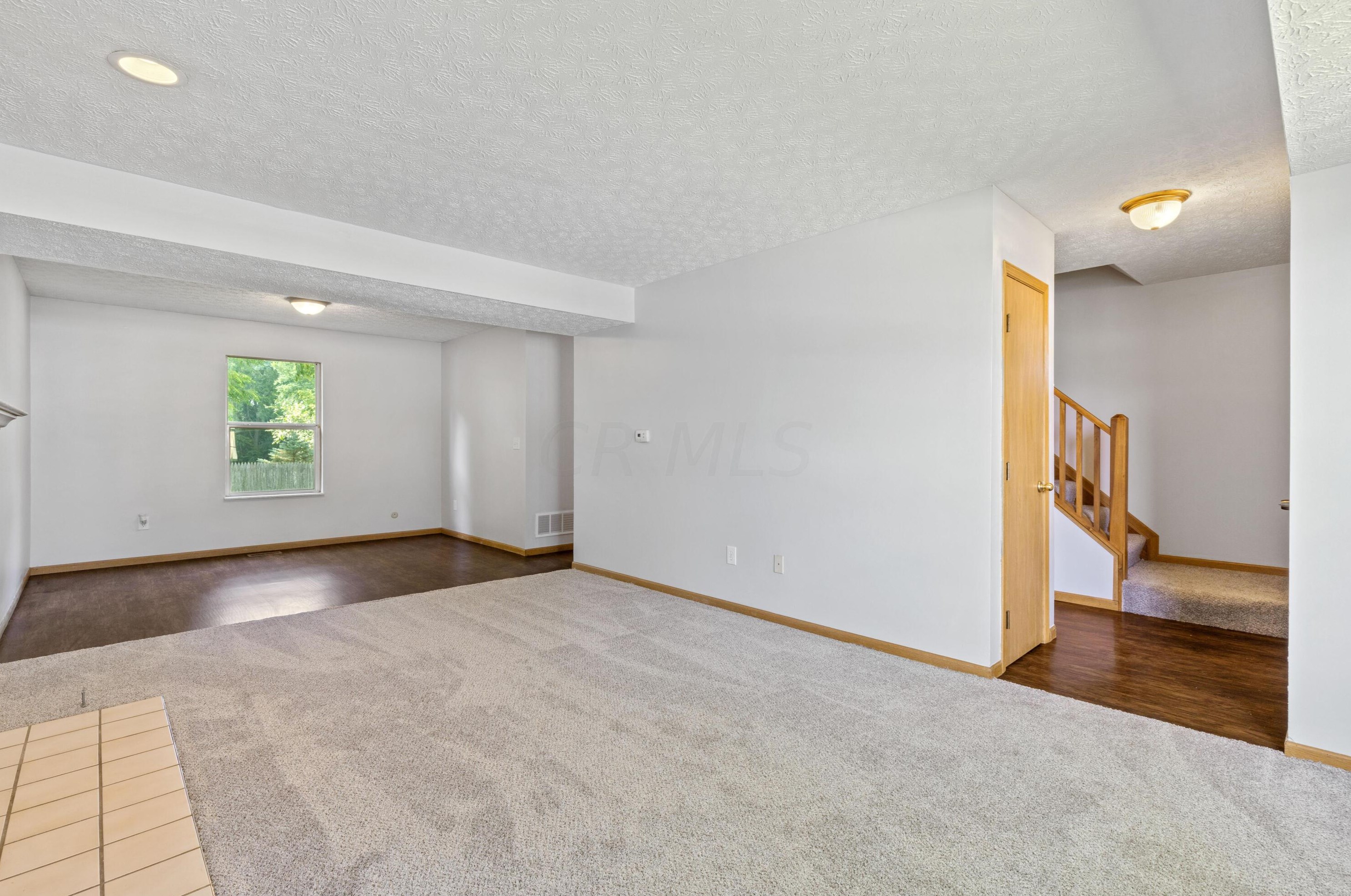 4641 Stratford Ln, Columbus OH exterior