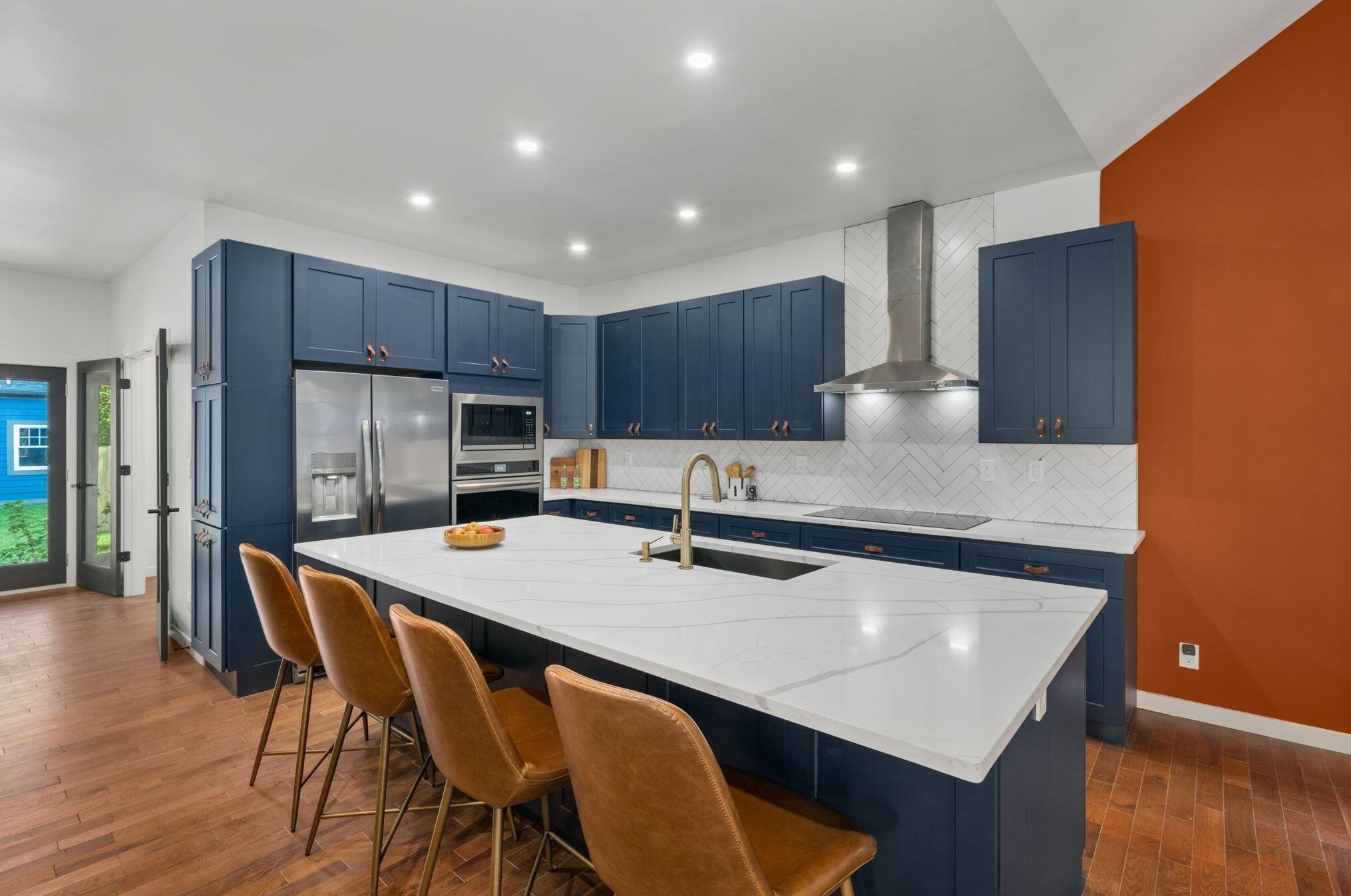 440 Deshler Ave, Columbus OH  43206-2717 exterior