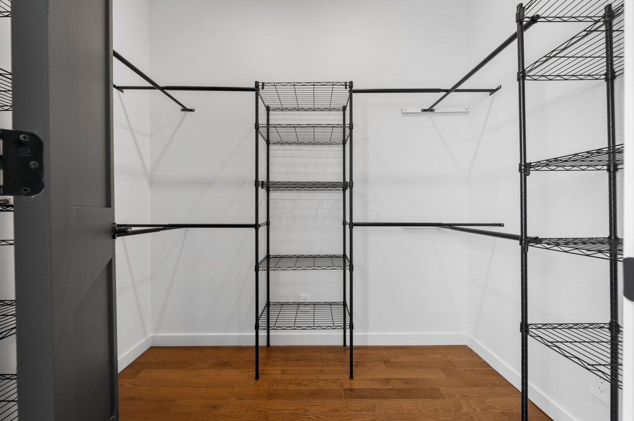 440 Deshler Ave, Columbus OH  43206-2717 exterior