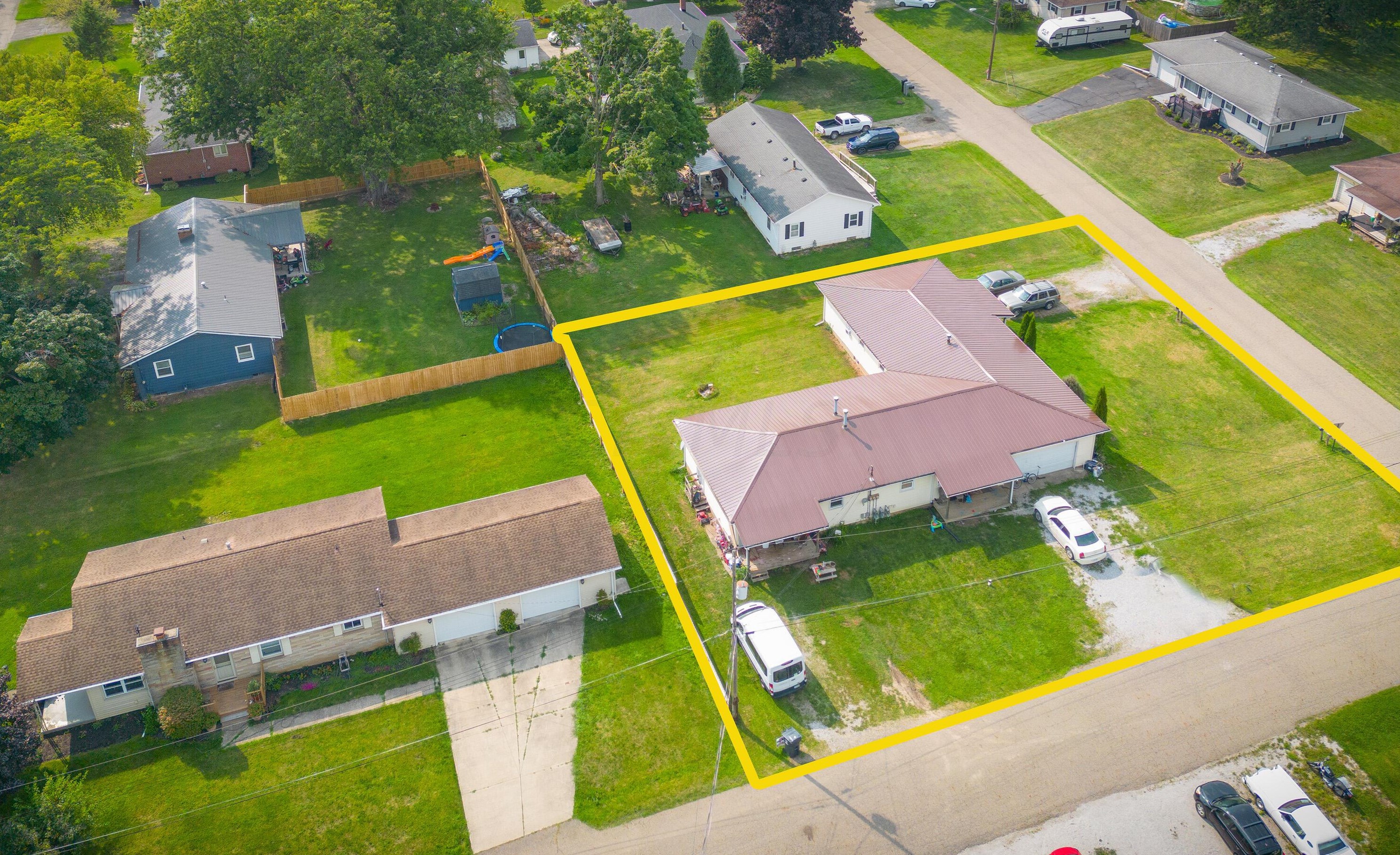 4 Ottawa Ave, Fredricktwn, OH 43019-9037