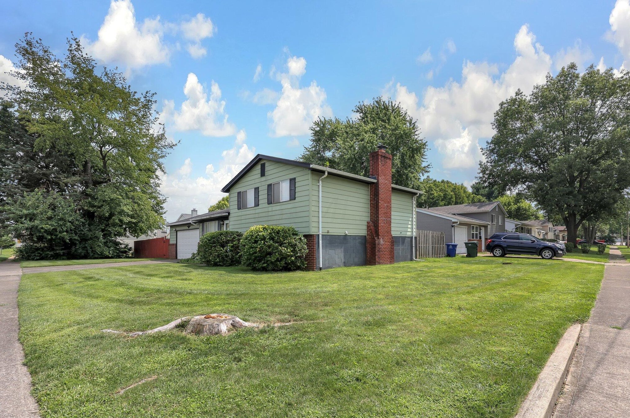 5429 Monfort Ave, Columbus, OH 43232-4713