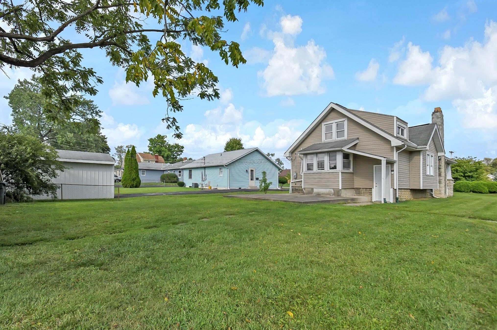 177 Lennox Ave, Columbus OH 43228-1132 exterior