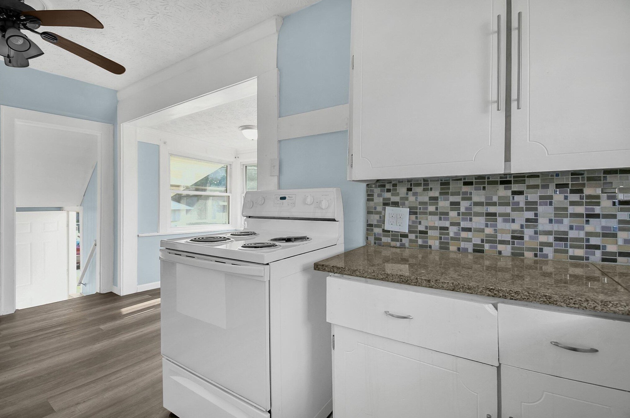 177 Lennox Ave, Columbus OH 43228-1132 exterior