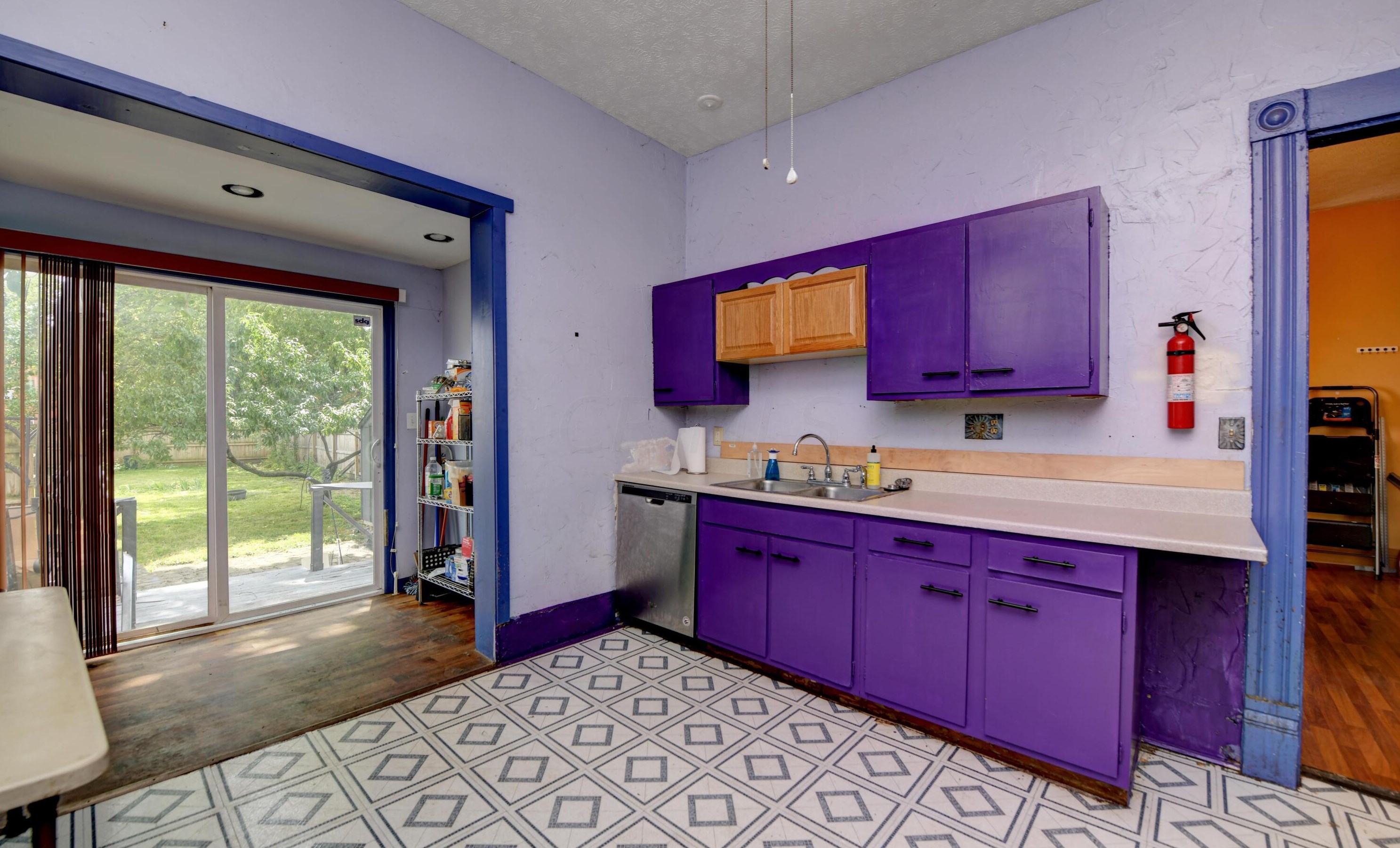 1025 Madison Ave, Columbus OH 43205-1517 exterior