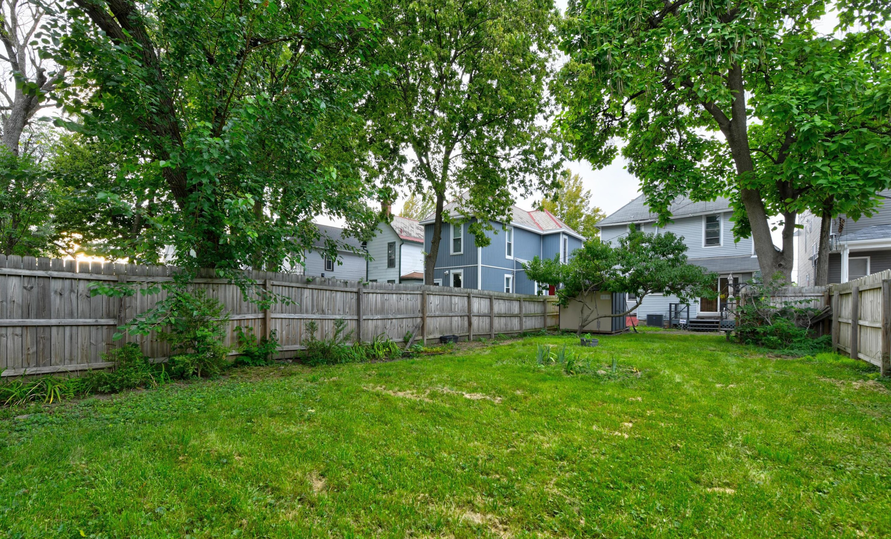 1025 Madison Ave, Columbus OH 43205-1517 exterior