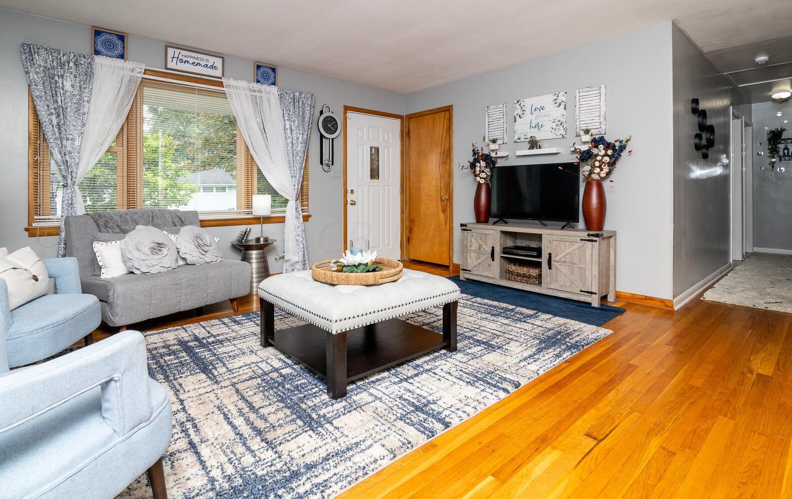 406 Stafford Ave, Columbus OH 43085-3156 exterior