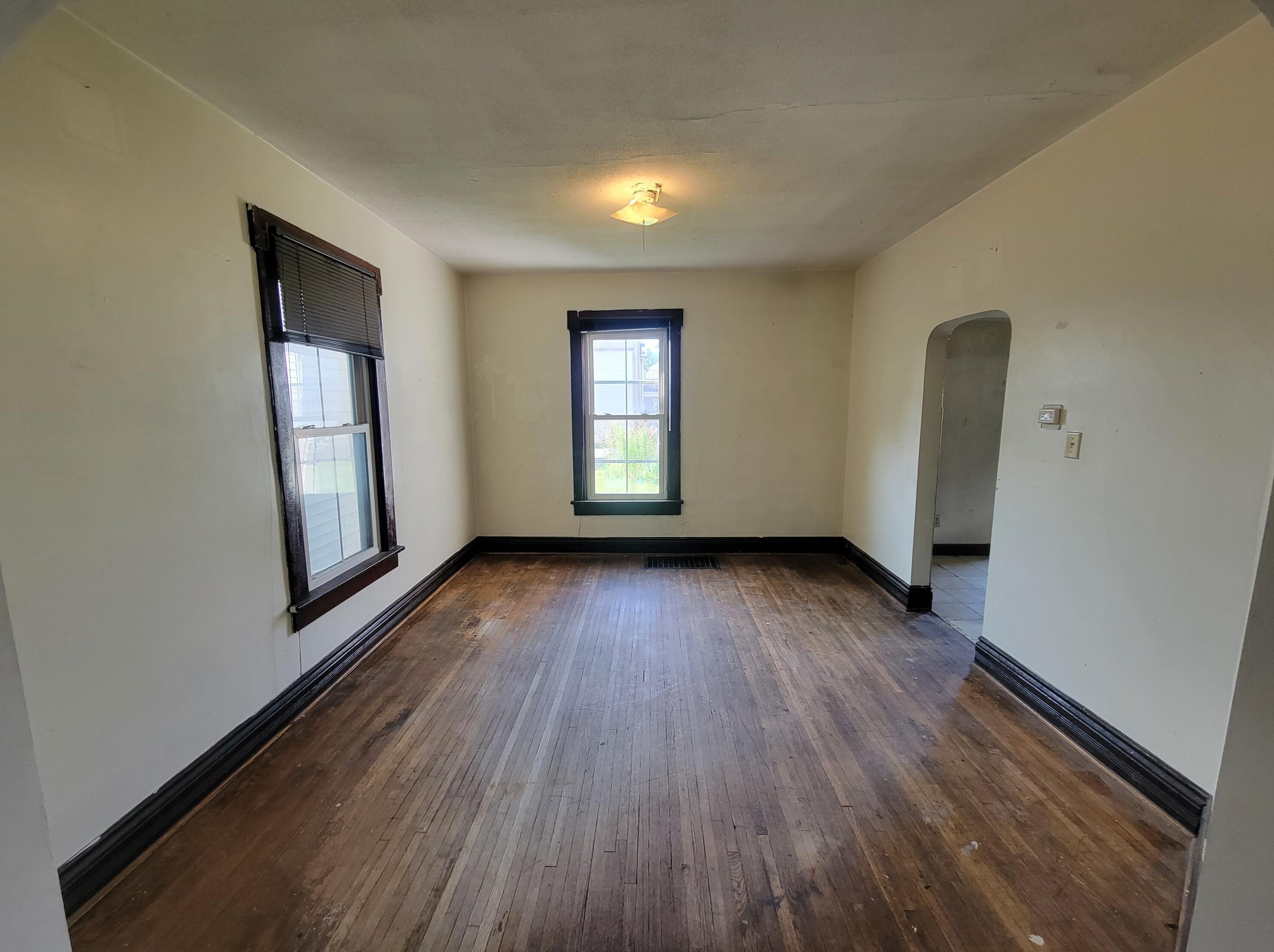 46 Maynard Ave, Columbus OH  43202-2939 exterior