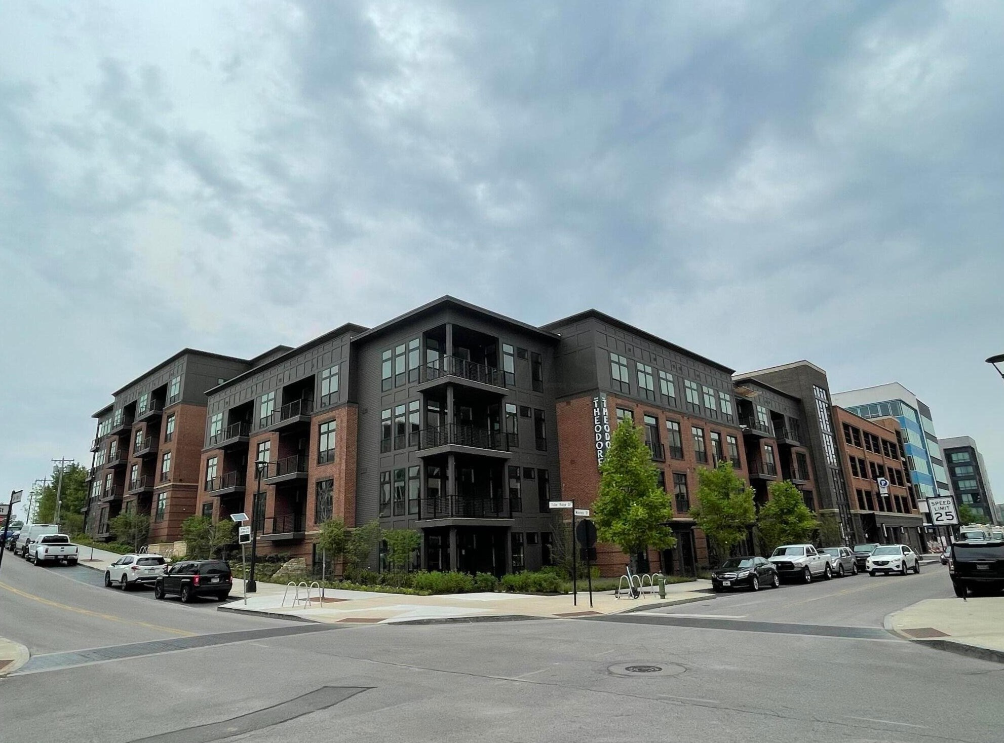 6633 Dale Dr #311, Dublin, OH 43017