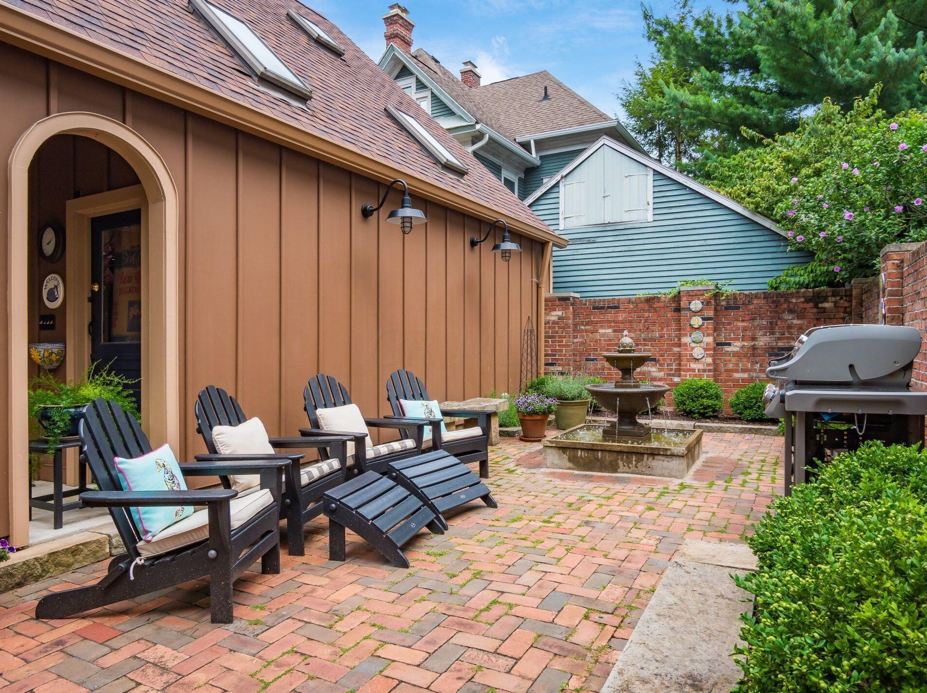 236 Elm St, Granville OH  43023-1404 exterior