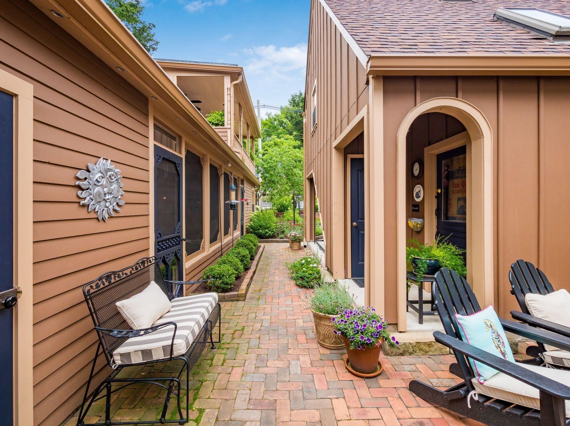 236 Elm St, Granville OH  43023-1404 exterior