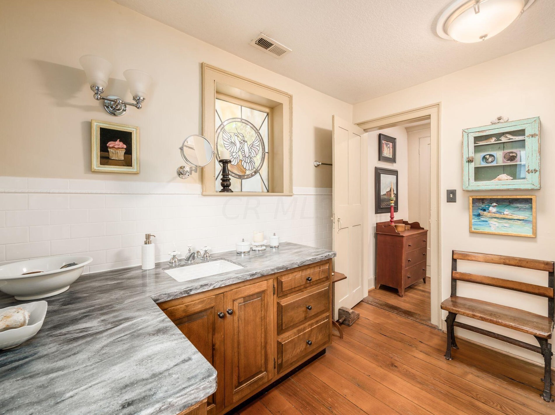 236 Elm St, Granville OH  43023-1404 exterior