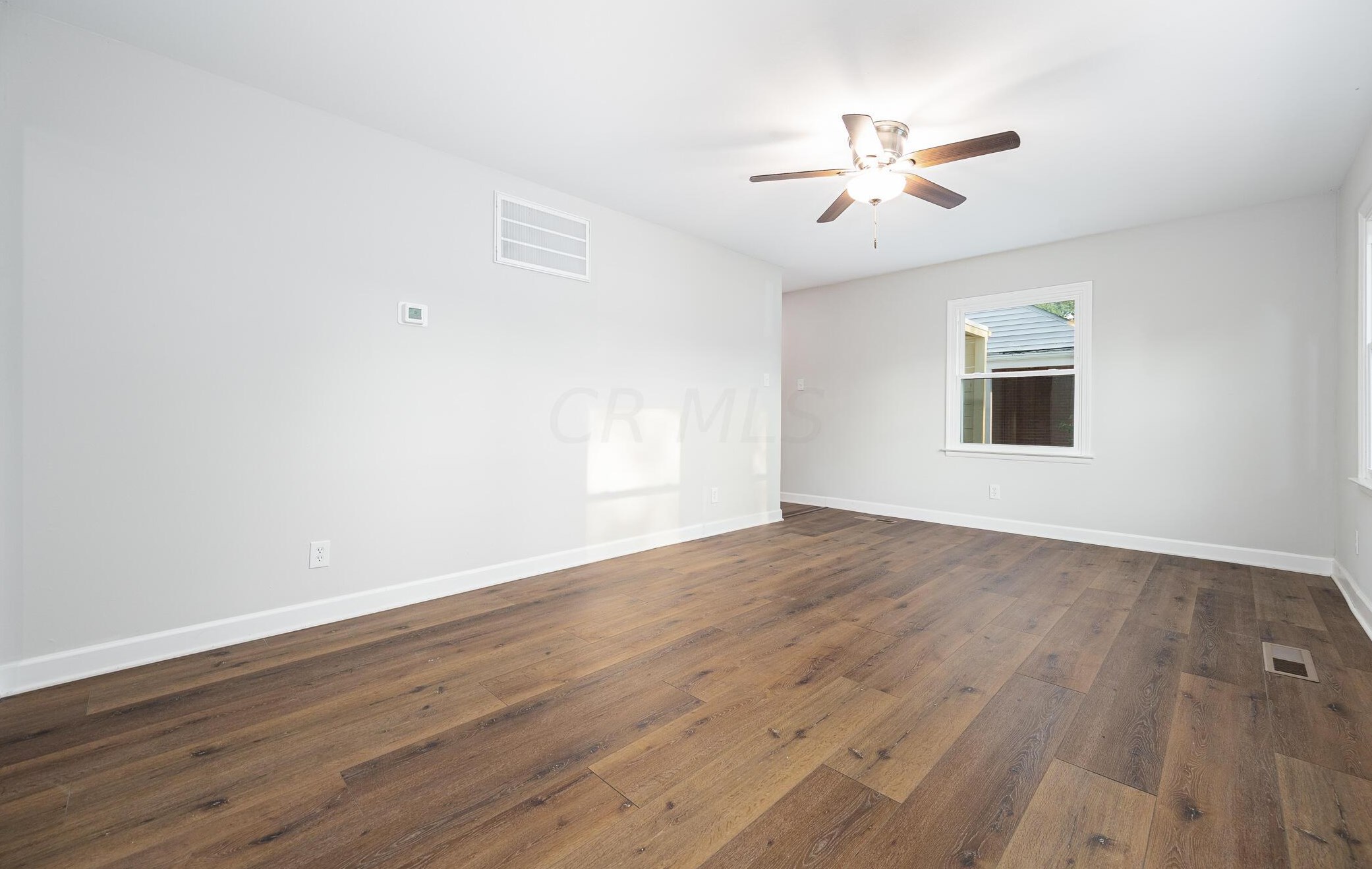 378 Old Village Rd, Columbus OH 43228-1374 exterior