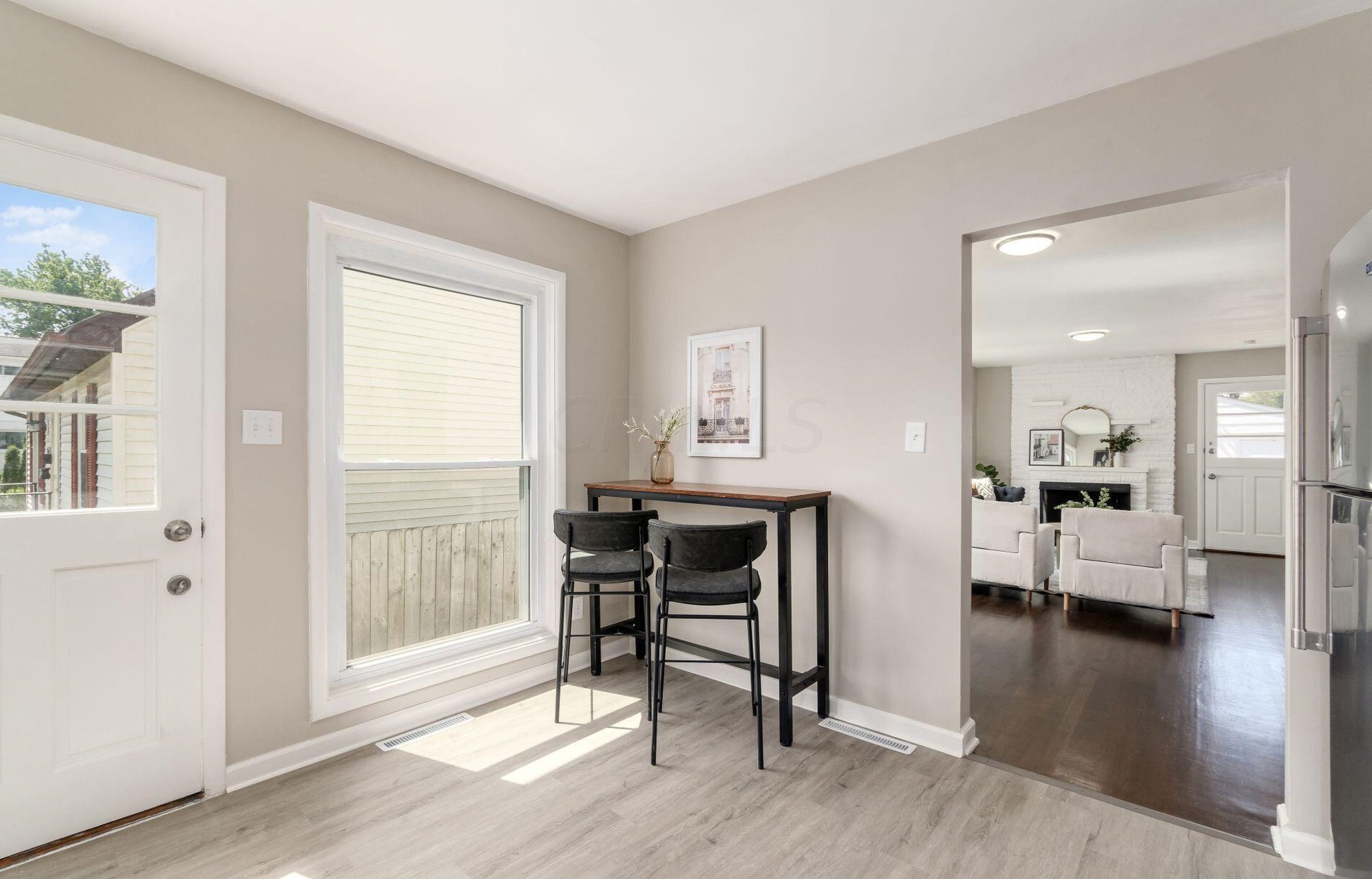 985 Bernhard Rd, Columbus OH 43227-1229 exterior