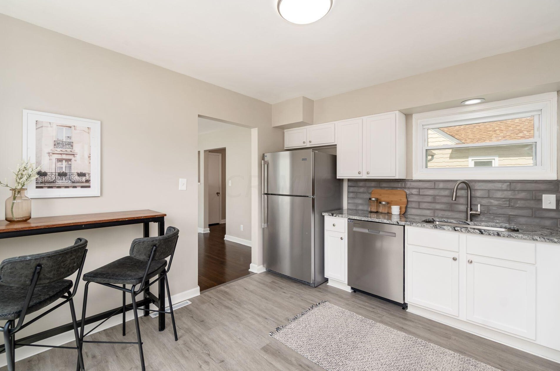 985 Bernhard Rd, Columbus OH 43227-1229 exterior