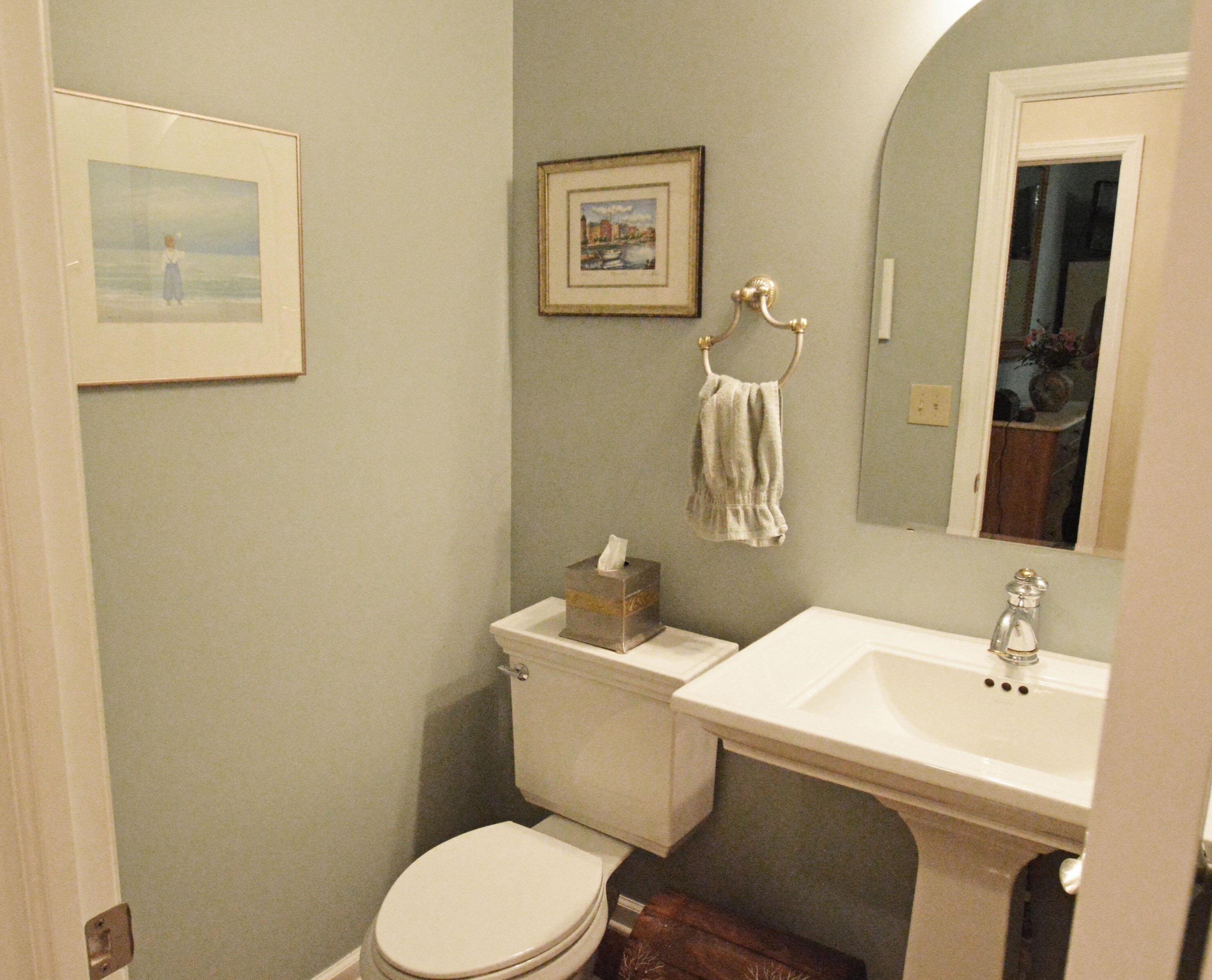 1203 Sanctuary Pl, Columbus OH 43230-8490 exterior