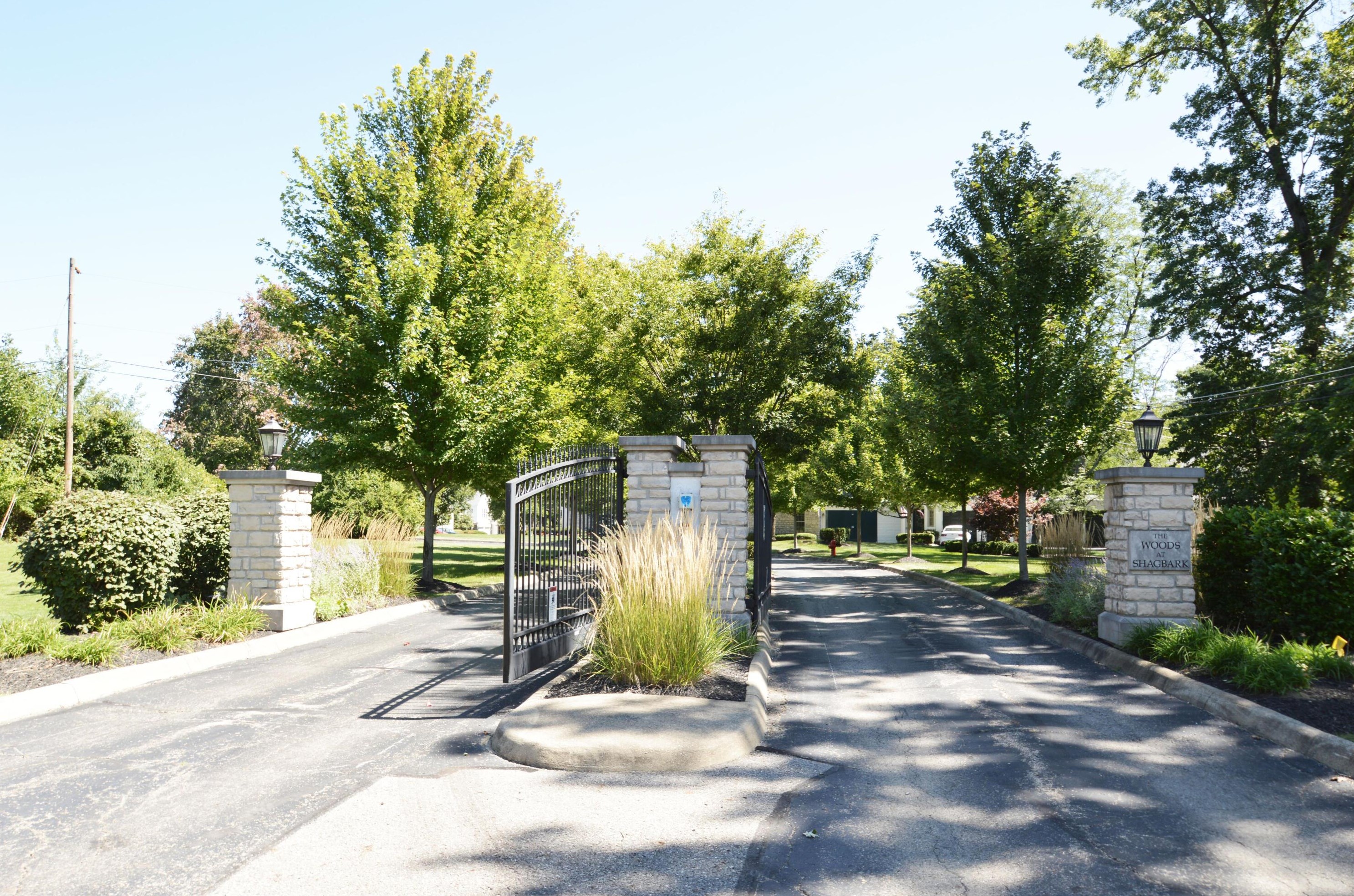 1203 Sanctuary Pl, Columbus OH 43230-8490 exterior