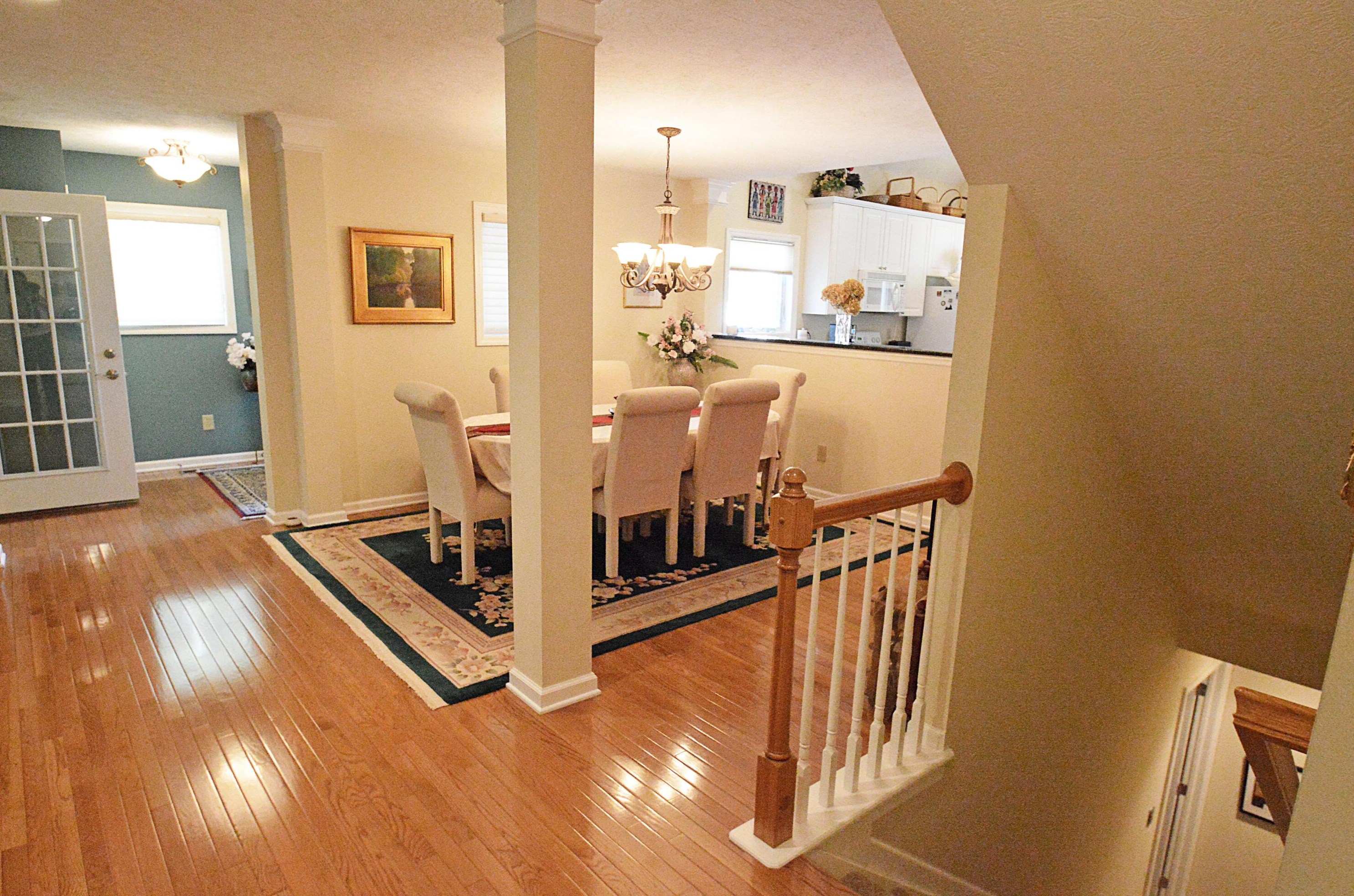 1203 Sanctuary Pl, Columbus OH 43230-8490 exterior