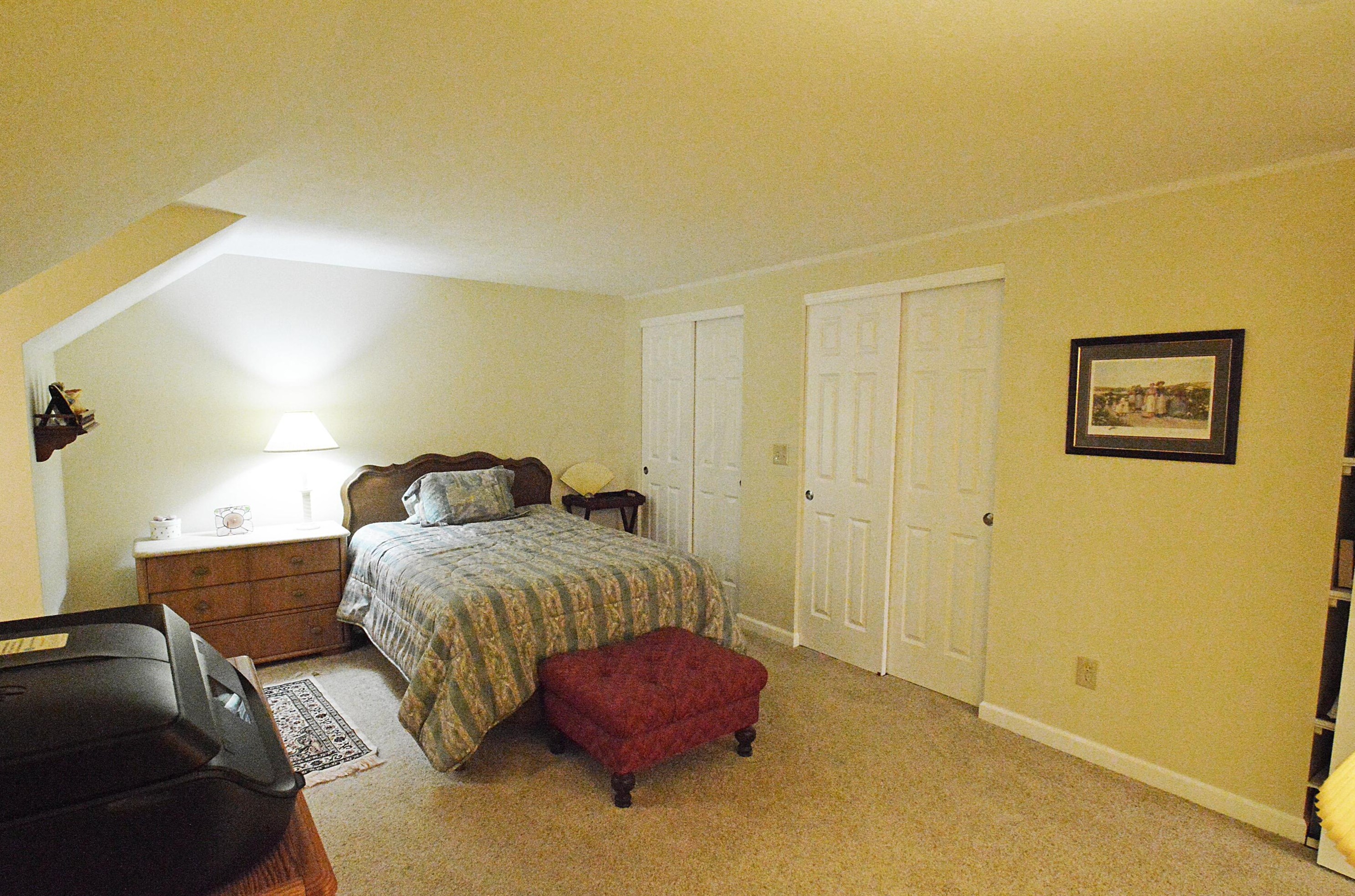 1203 Sanctuary Pl, Columbus OH 43230-8490 exterior