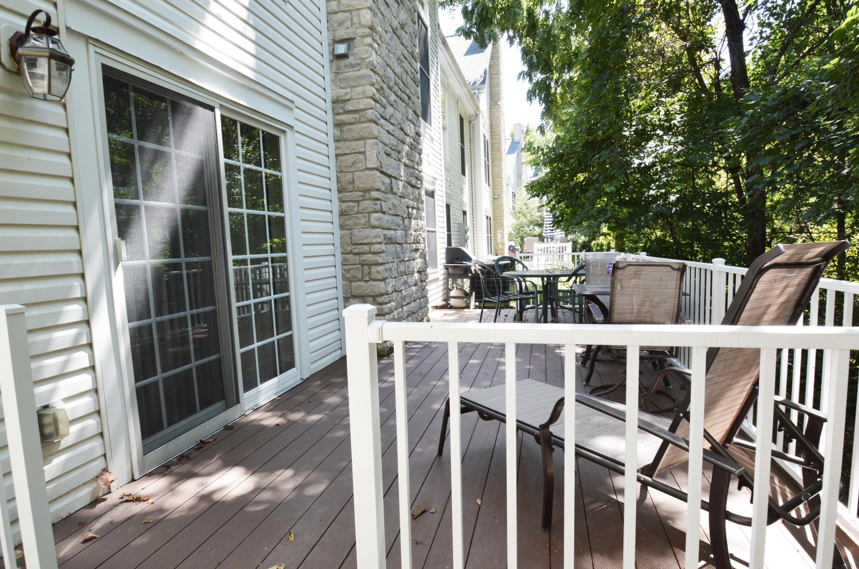 1203 Sanctuary Pl, Columbus OH 43230-8490 exterior