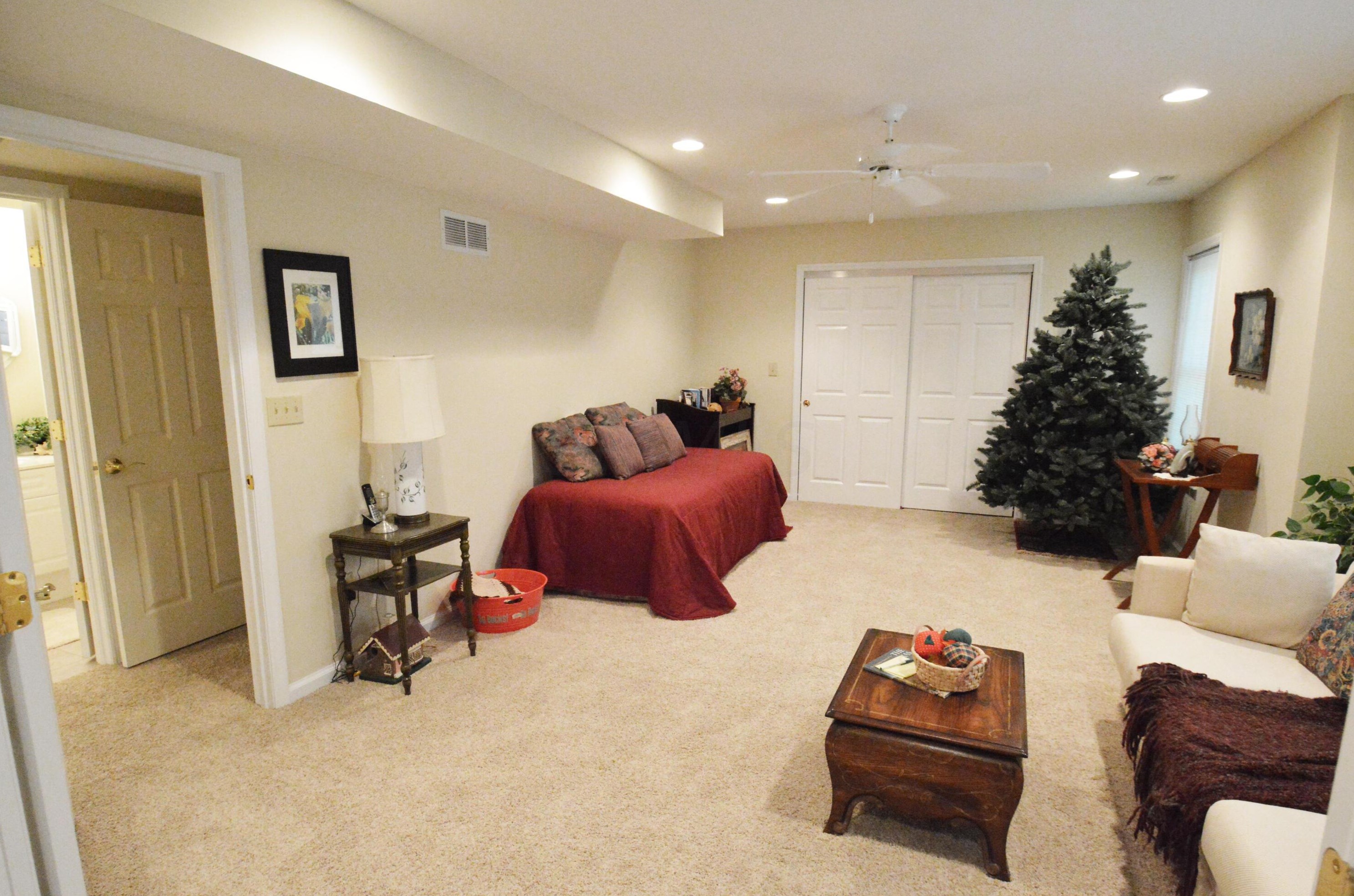 1203 Sanctuary Pl, Columbus OH 43230-8490 exterior