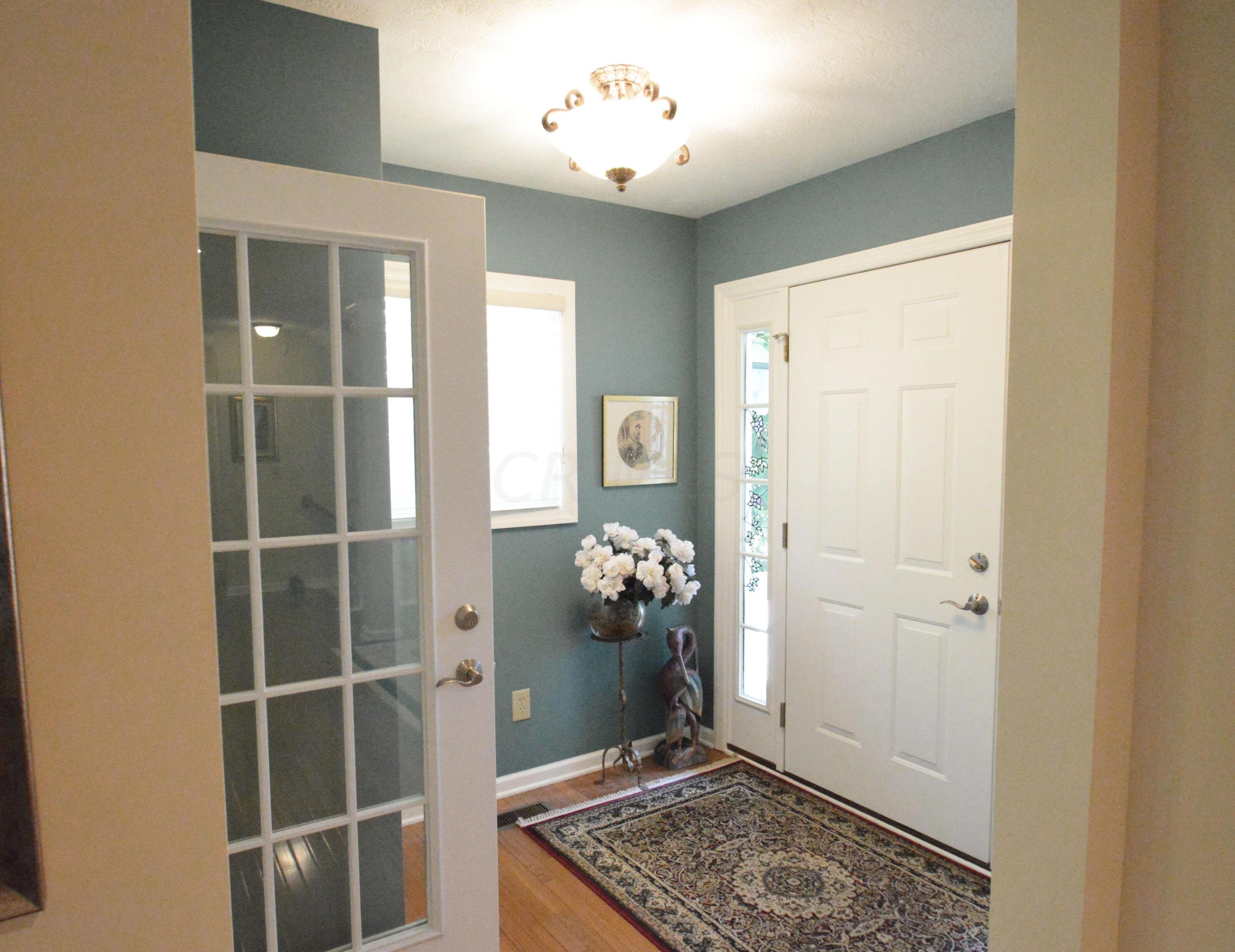 1203 Sanctuary Pl, Columbus OH 43230-8490 exterior