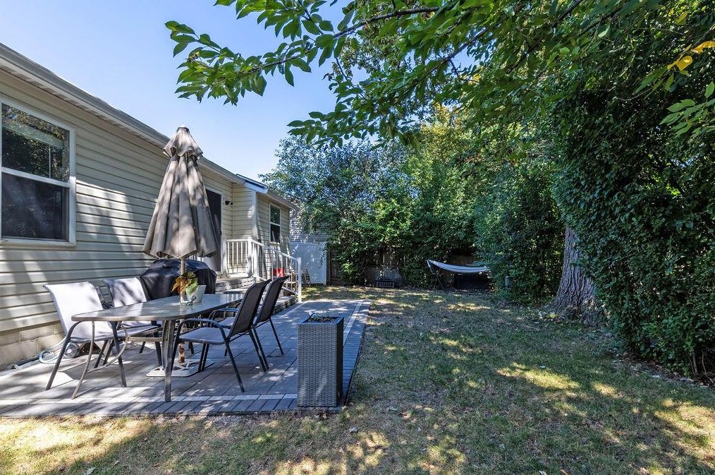 1364 Tenagra Way, Columbus OH 43228-9192 exterior