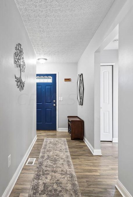 1364 Tenagra Way, Columbus OH 43228-9192 exterior