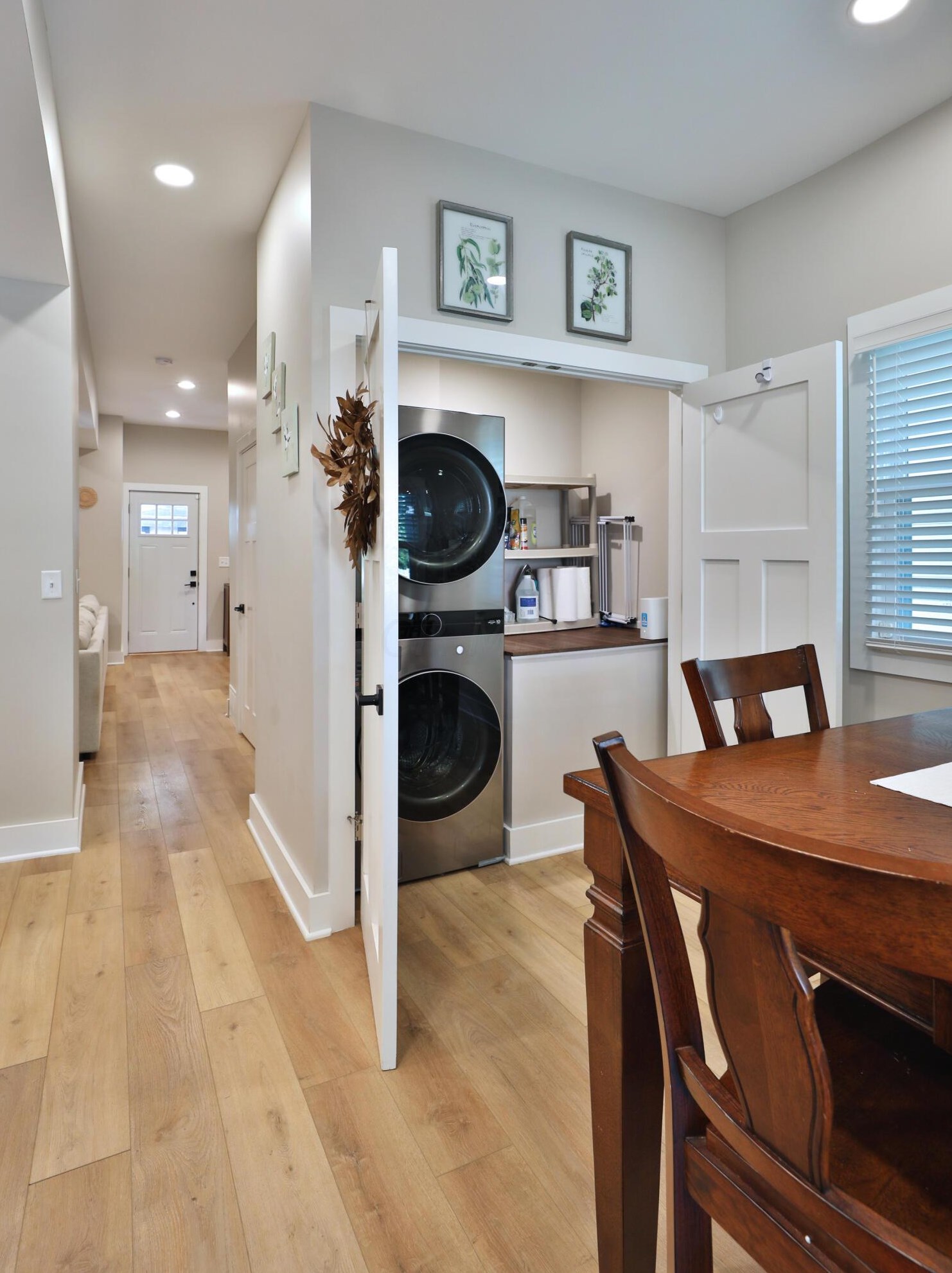 119 Champion Ave, Columbus OH 43203-1559 exterior