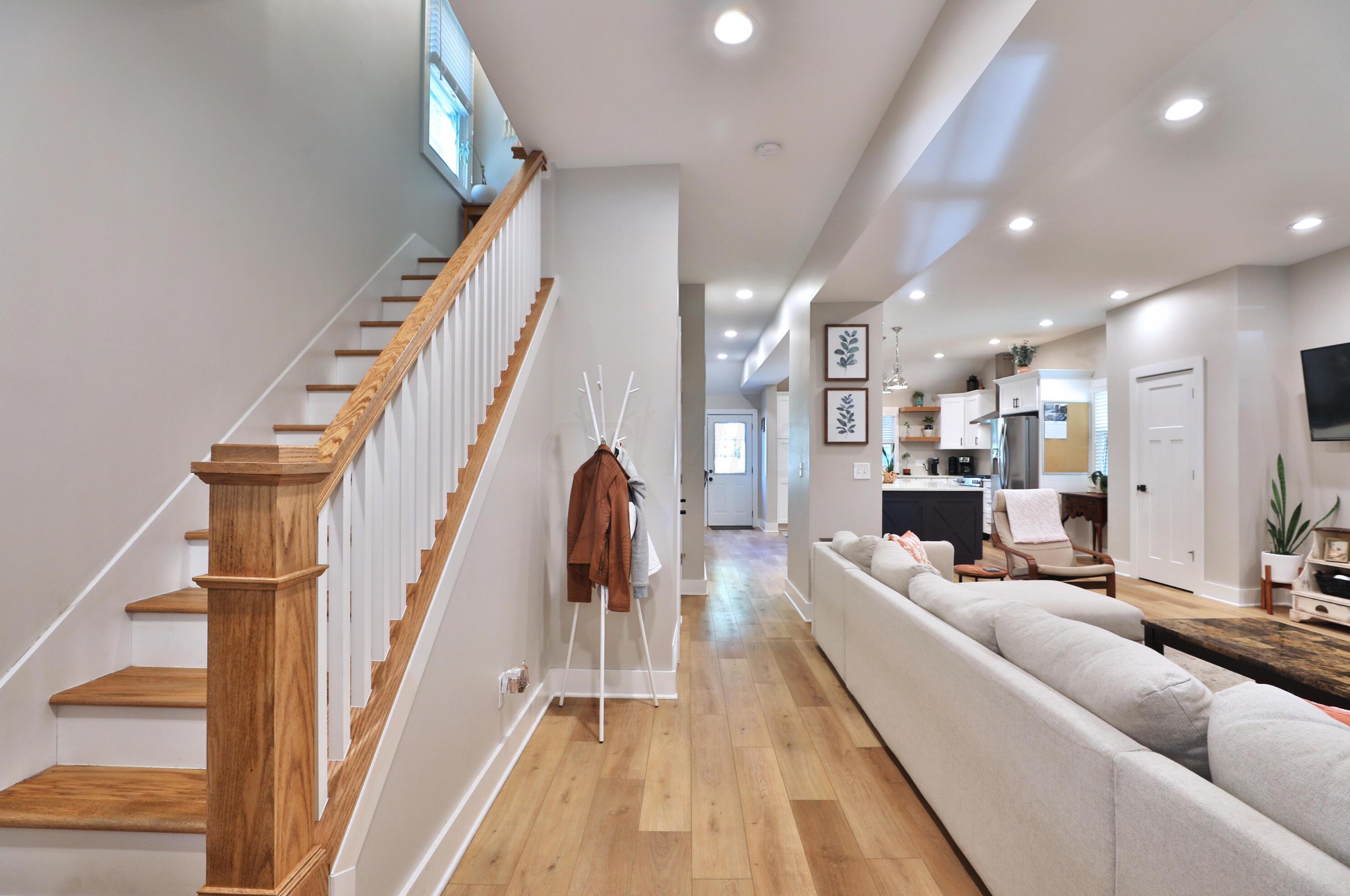 119 Champion Ave, Columbus OH 43203-1559 exterior