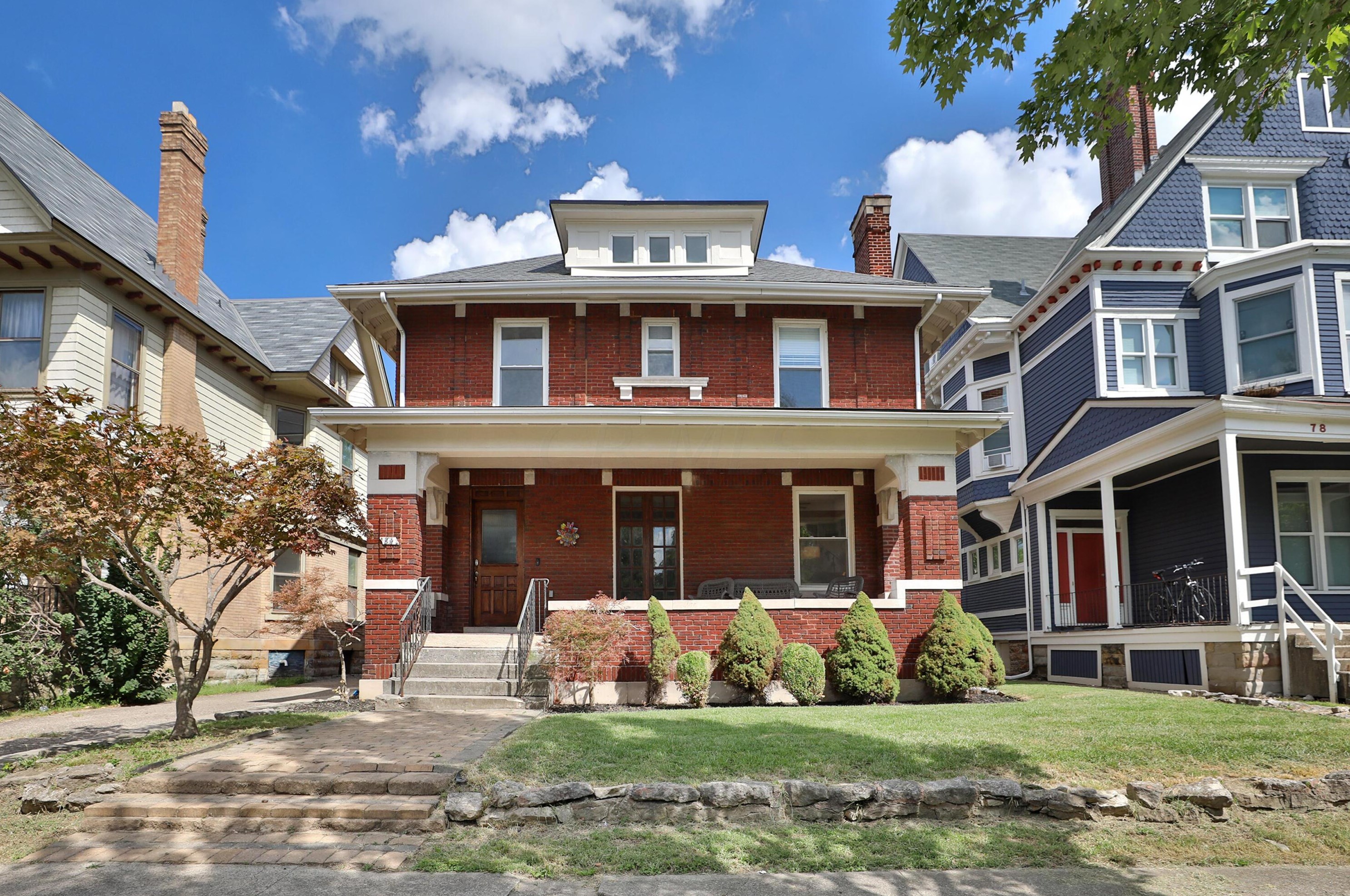 84 Hamilton Park, Columbus, OH 43203-1827